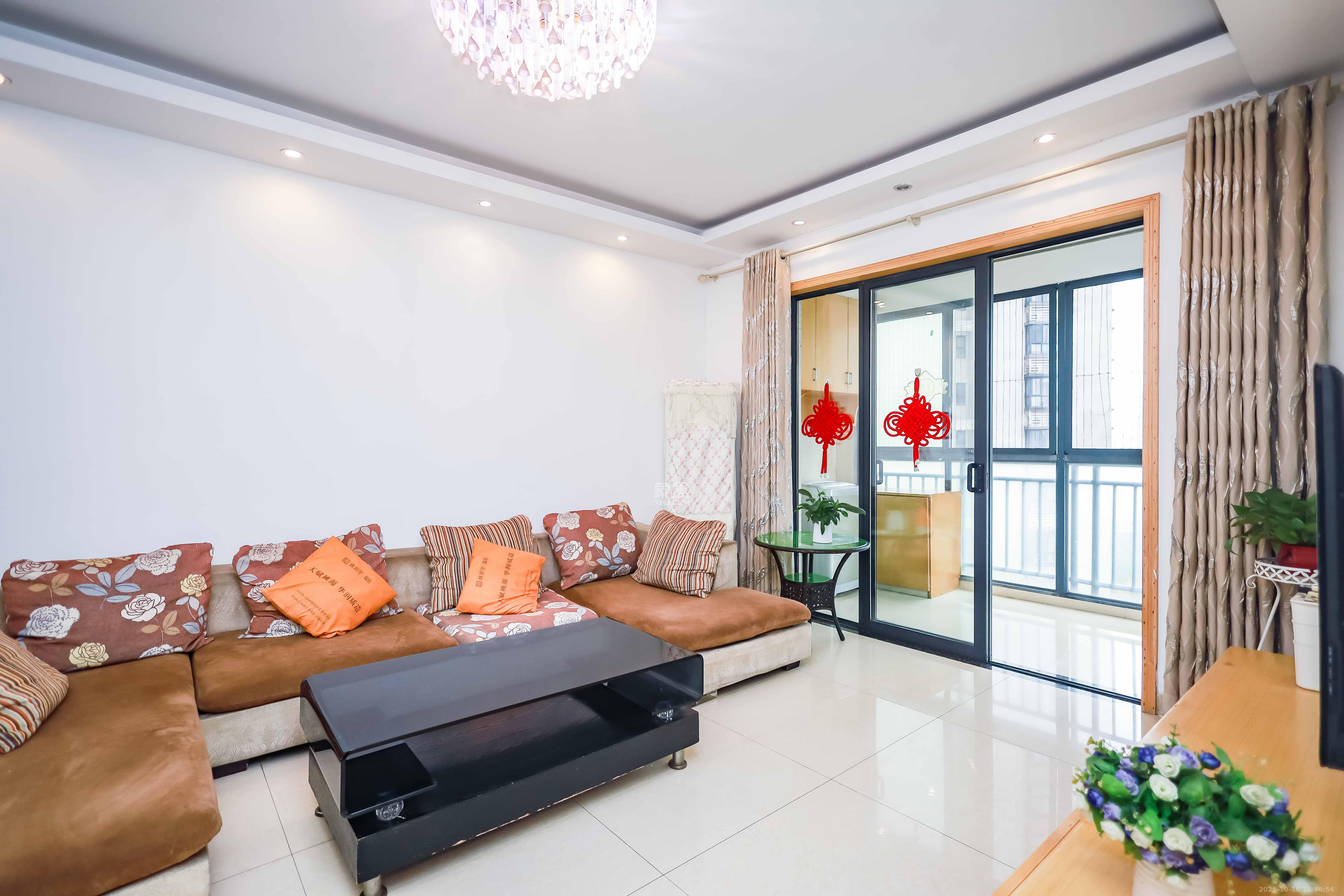 莱茵城  3室2厅1卫    72.0万 莱茵城  3室2厅1卫    72.0万