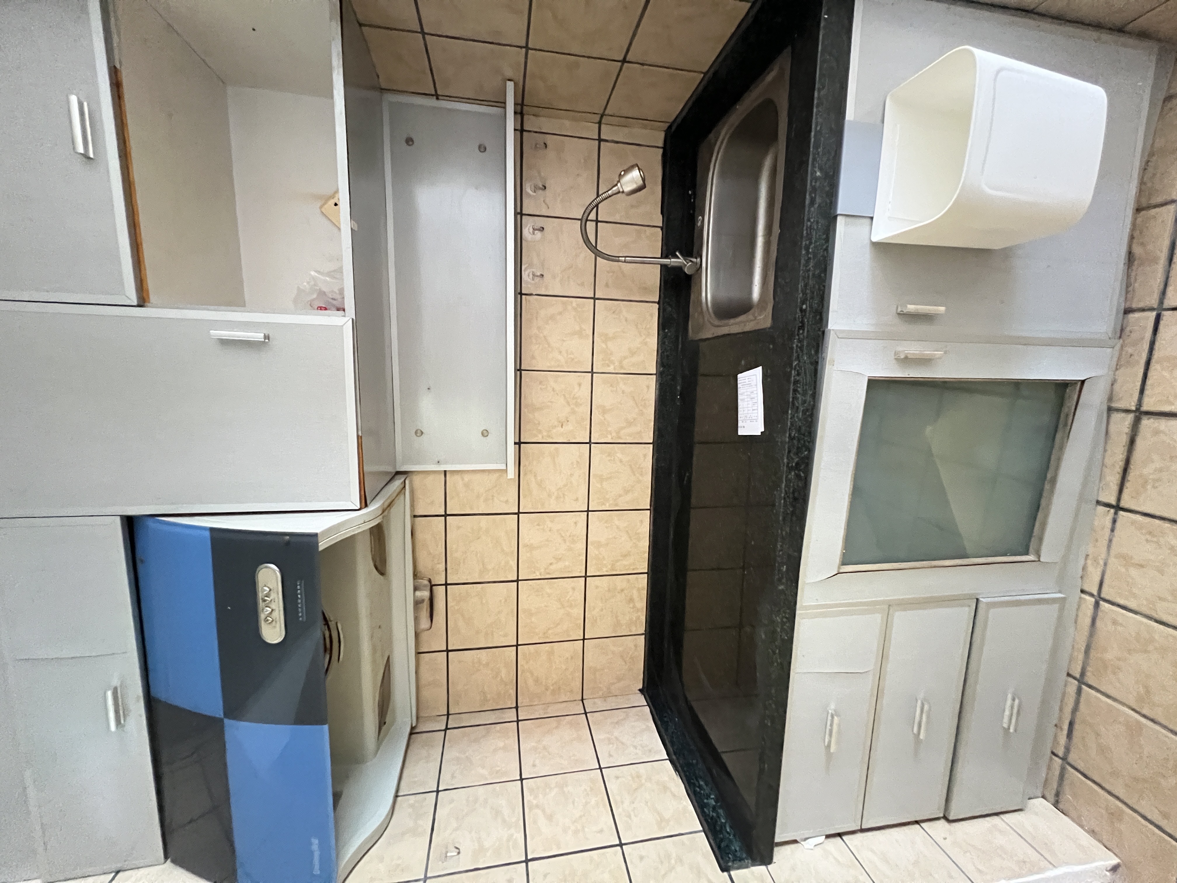 飞龙公寓  1室0厅1卫    1200.0元/月 飞龙公寓  1室0厅1卫    1200.0元/月室内图