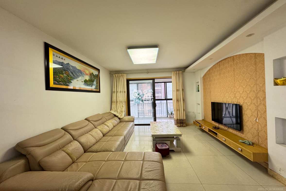 水岸世景  3室2厅1卫    1600.0元/月 水岸世景  3室2厅1卫    1600.0元/月室内图