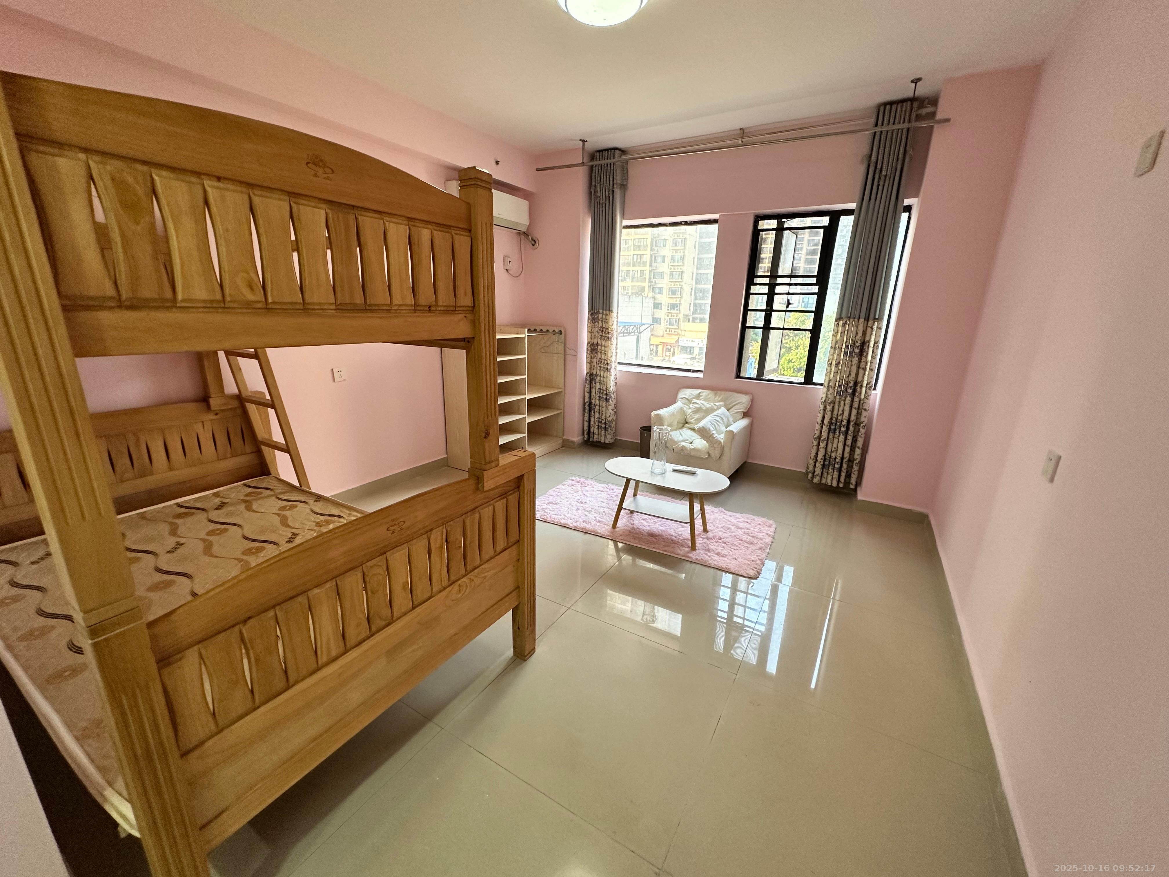 钰龙天下二期(钰龙佳园)  1室1厅1卫    1000.0元/月 钰龙天下二期(钰龙佳园)  1室1厅1卫    1000.0元/月室内图