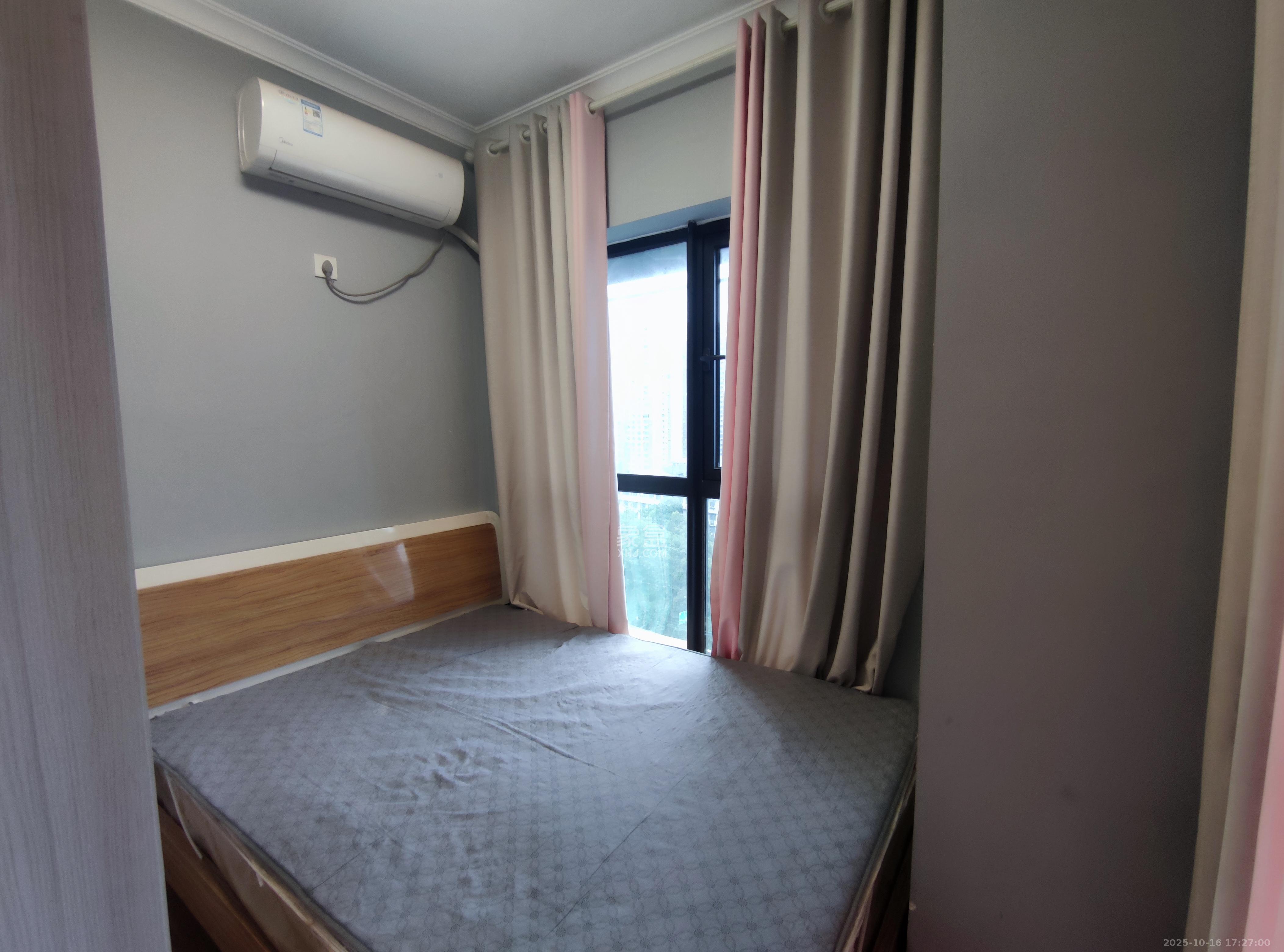 金科时代中心  2室2厅1卫    1800.0元/月室内图