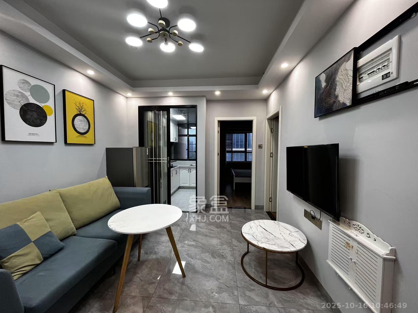 天健城 2室1厅1卫 2800.0元/月 天健城 2室1厅1卫 2800.0元/月室内图