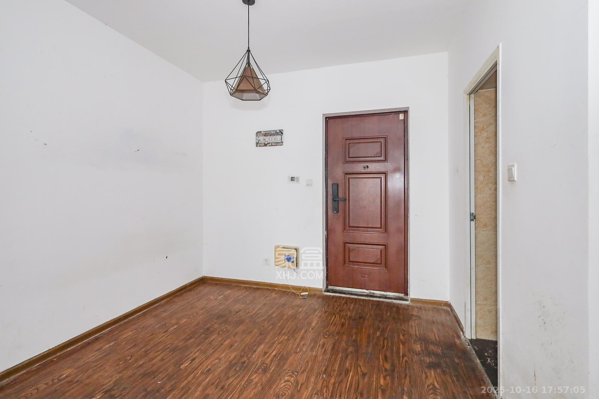 协信星澜汇  4室2厅2卫    110.0万其他