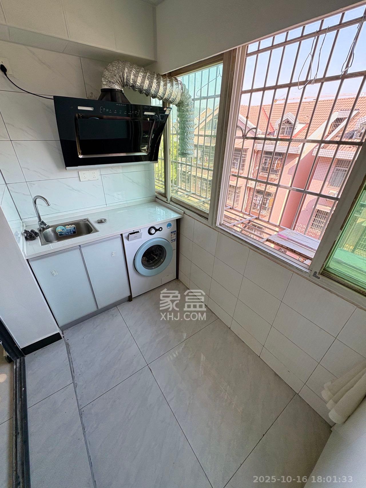 天马新村(天马安置小区)  1室1厅1卫    1650.0元/月 天马新村(天马安置小区)  1室1厅1卫    1650.0元/月室内图