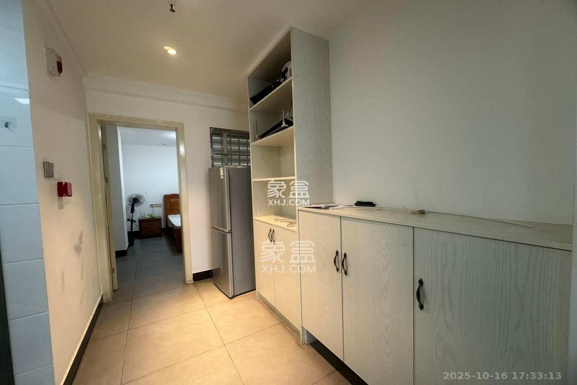 九华新城 1室1厅1卫 1000.0元/月 九华新城 1室1厅1卫 1000.0元/月室内图