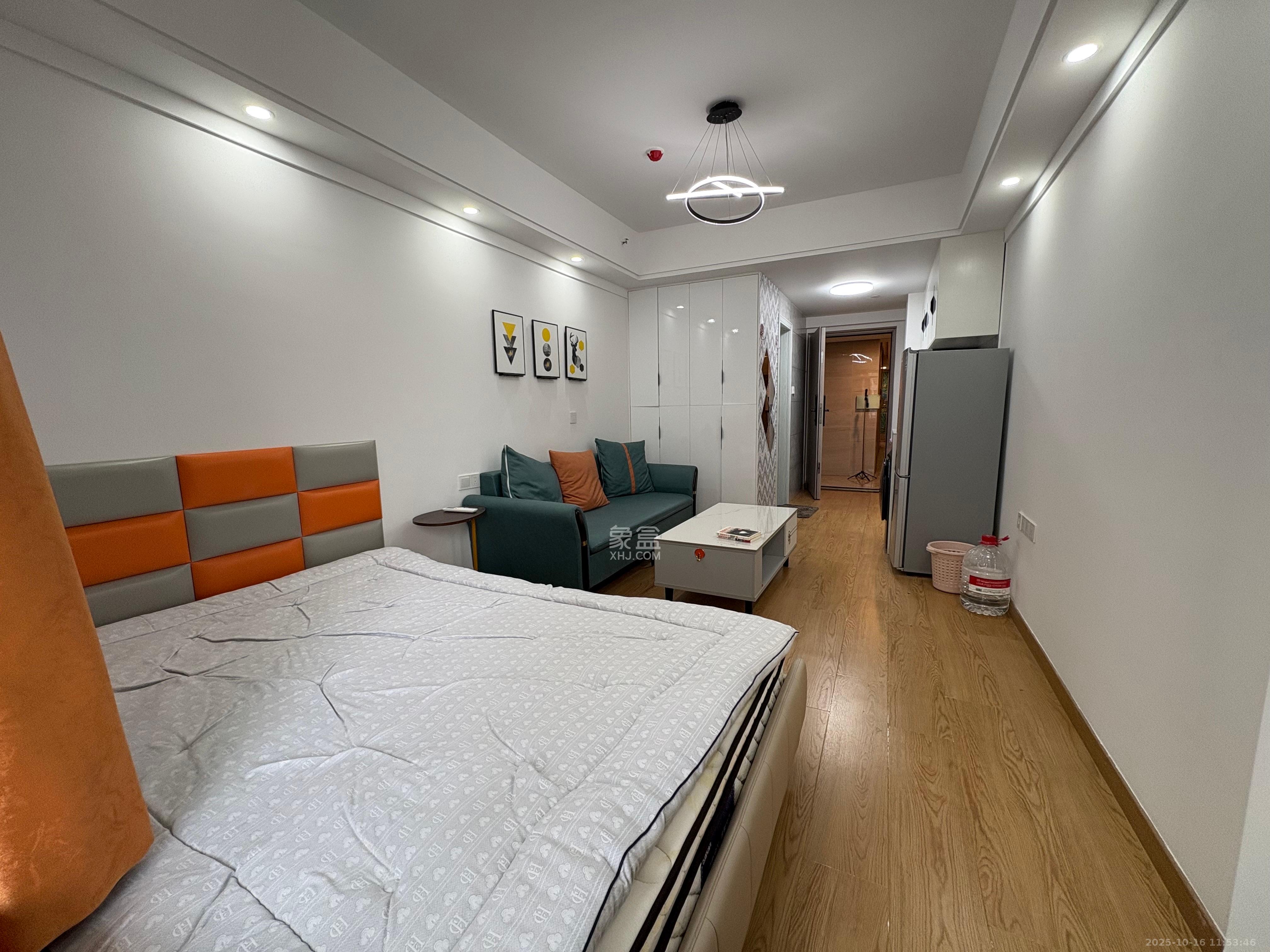 保利中环广场（保利中悦苑）  1室1厅1卫    1450.0元/月室内图