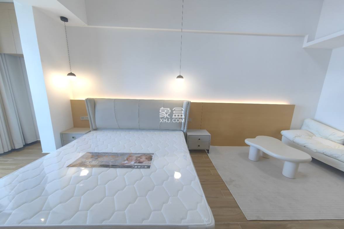 海航豪庭南苑  1室1厅1卫    2200.0元/月 海航豪庭南苑  1室1厅1卫    2200.0元/月室内图