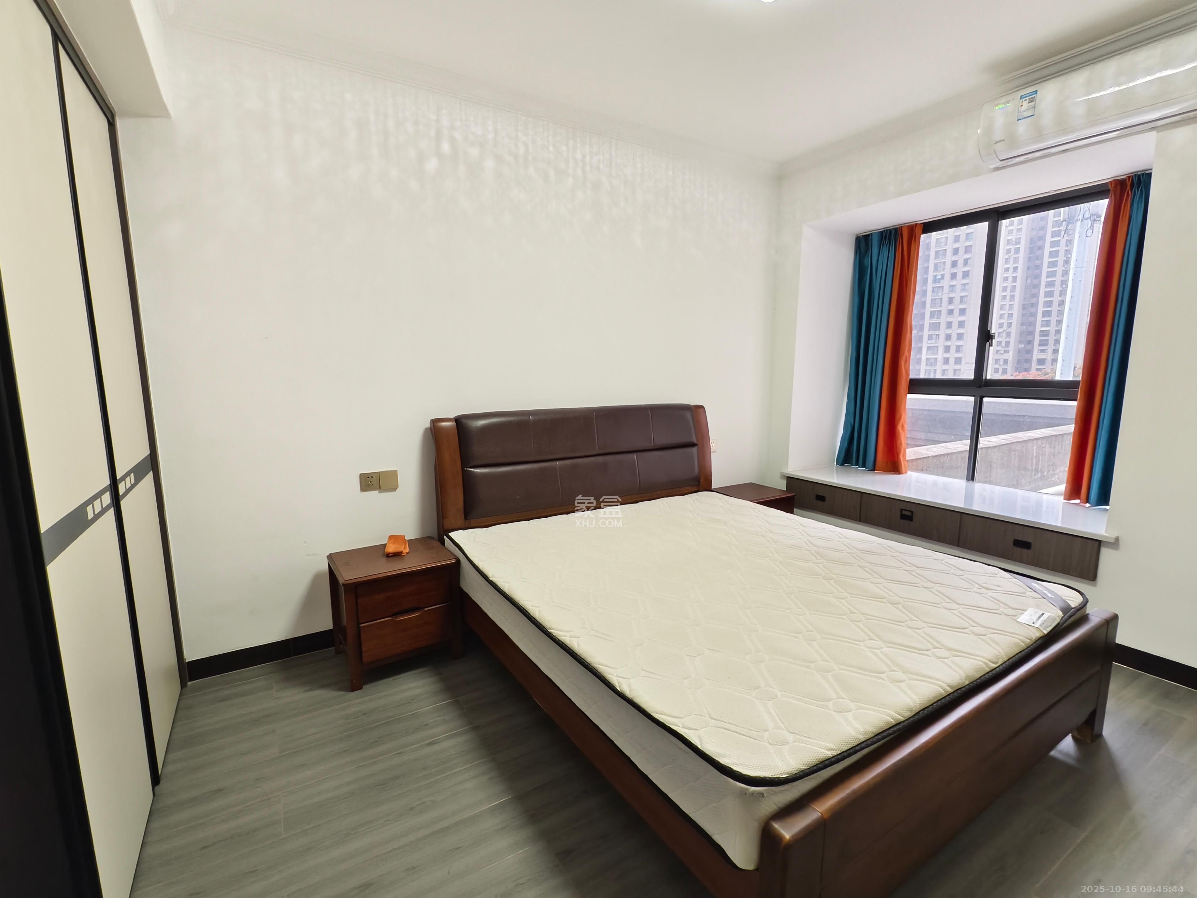 松雅湖壹号  4室2厅2卫    3200.0元/月室内图