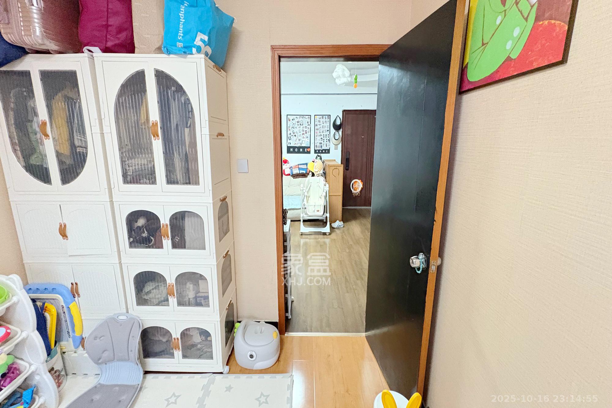 芙蓉同发 2室1厅1卫 72.0万 芙蓉同发 2室1厅1卫 72.0万卧室