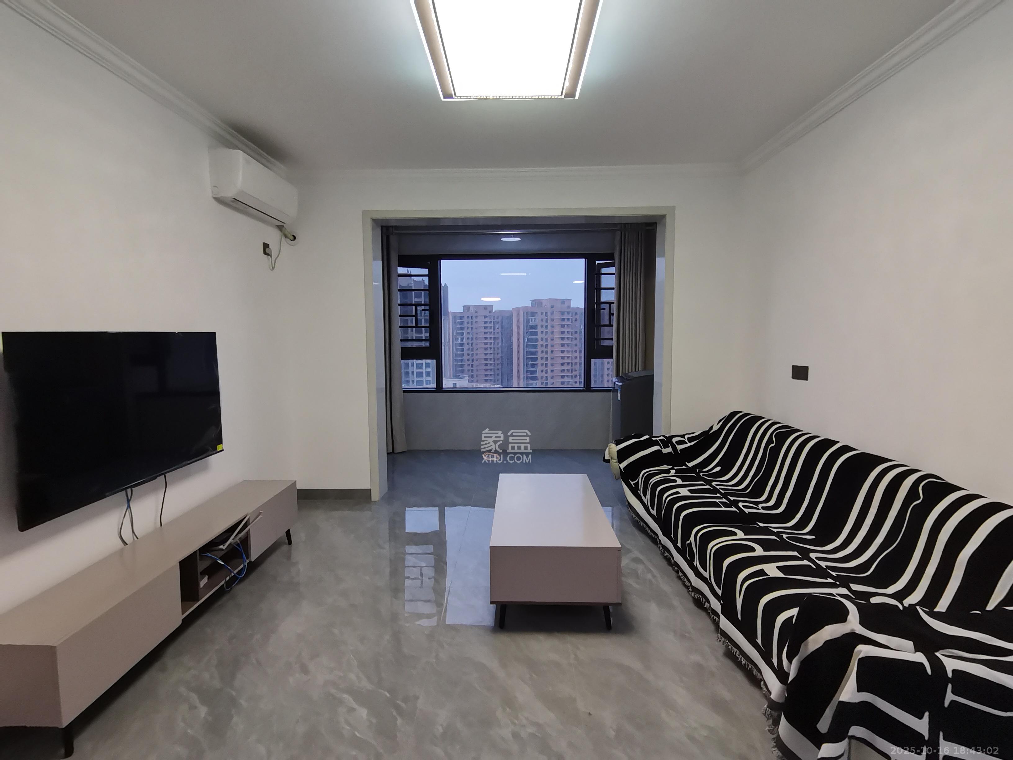 明发阅江悦府  4室2厅2卫    2700.0元/月 明发阅江悦府  4室2厅2卫    2700.0元/月