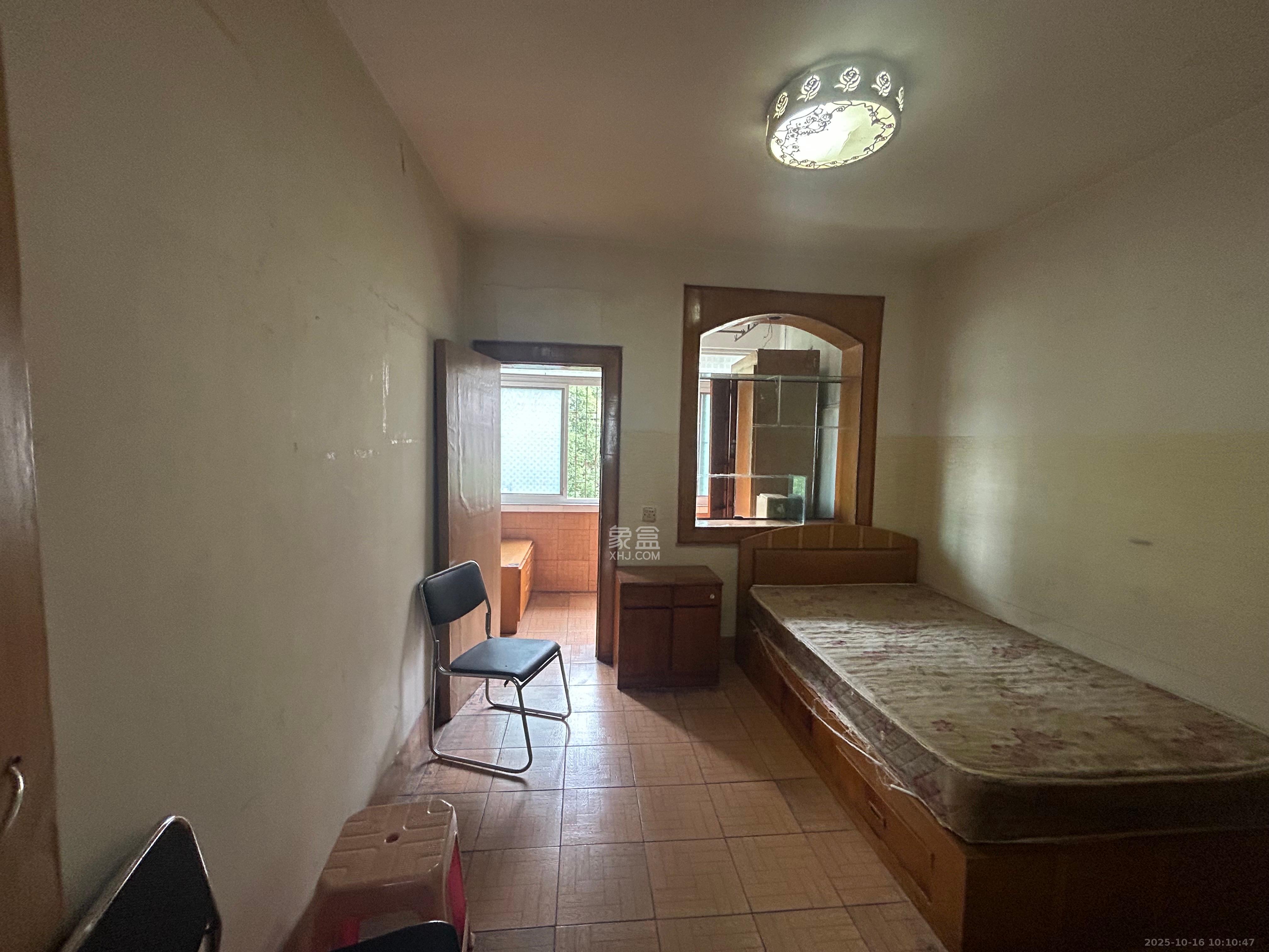 狮子山二片 2室1厅1卫 1100.0元/月 狮子山二片 2室1厅1卫 1100.0元/月室内图