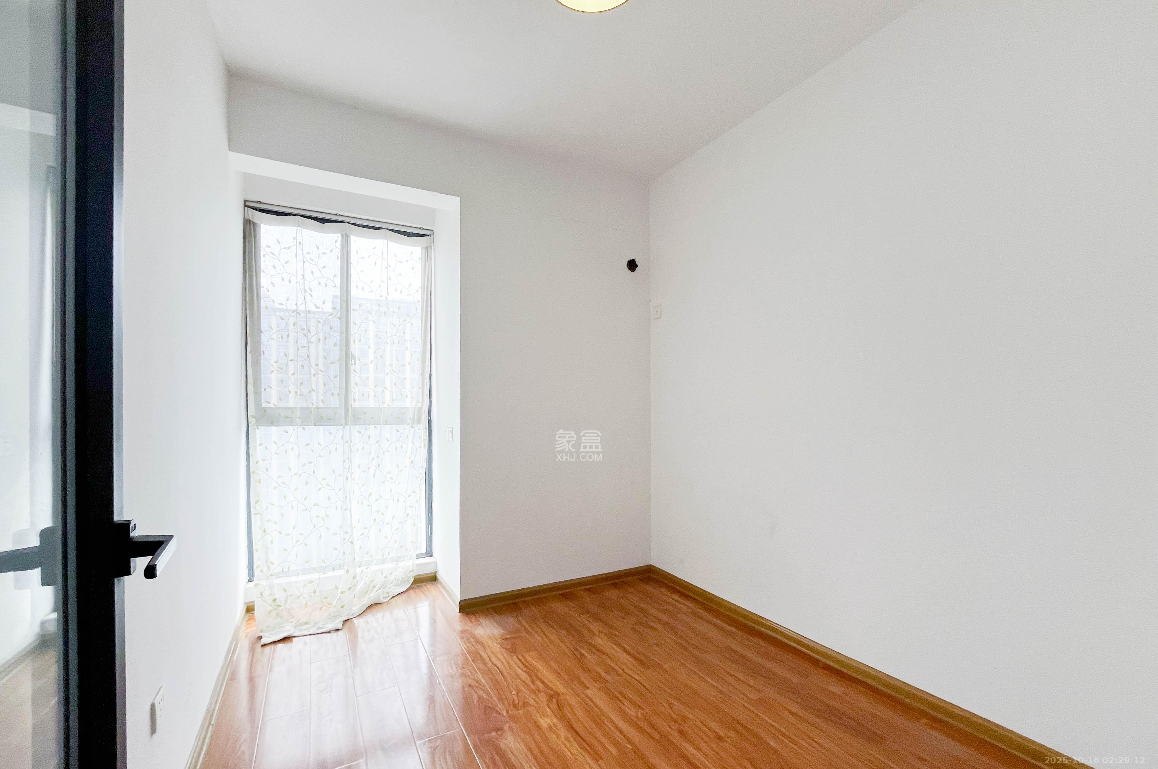 君康家园(梅溪湖七喜街) 4室2厅2卫 228.0万 君康家园(梅溪湖七喜街) 4室2厅2卫 228.0万其他