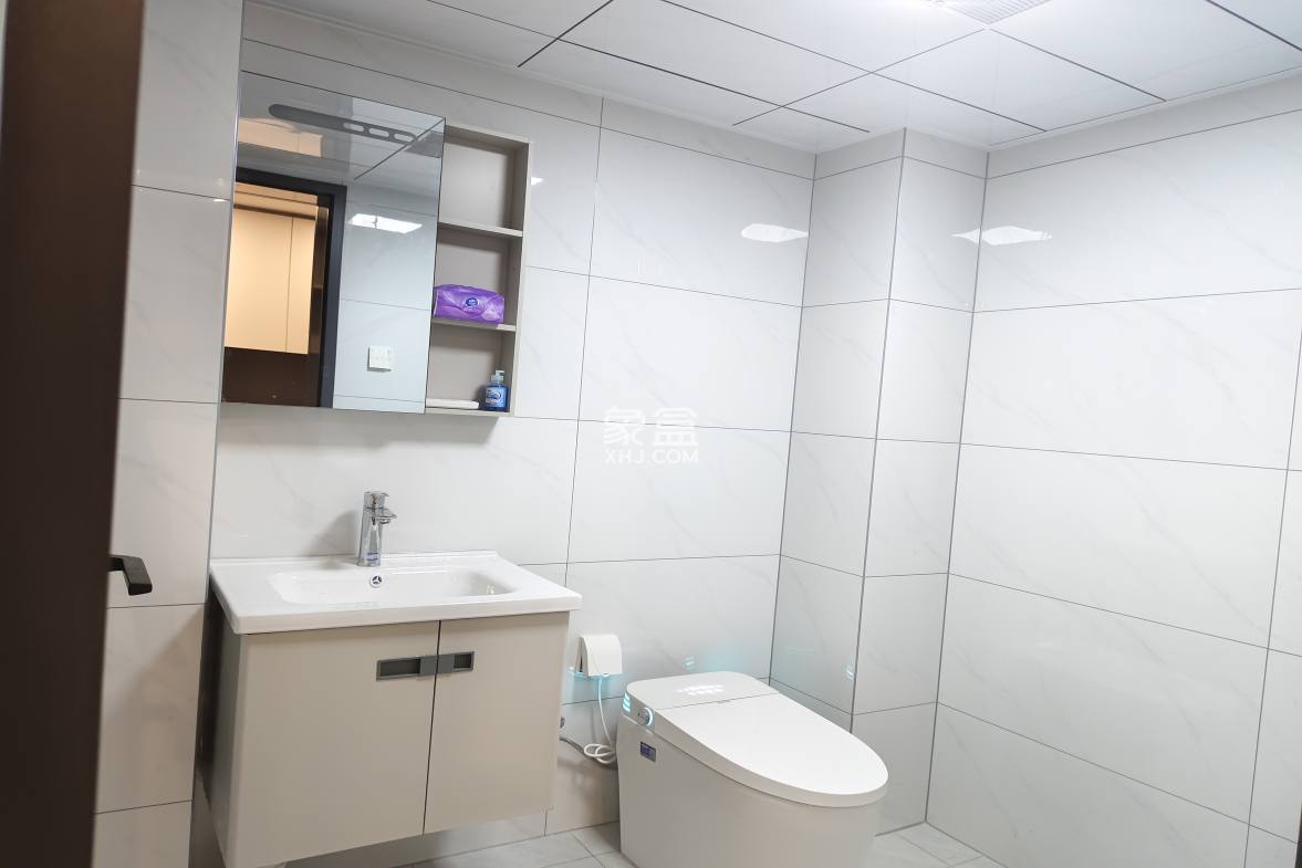 中甸.龙雲台 2室1厅1卫 1600.0元/月 中甸.龙雲台 2室1厅1卫 1600.0元/月室内图