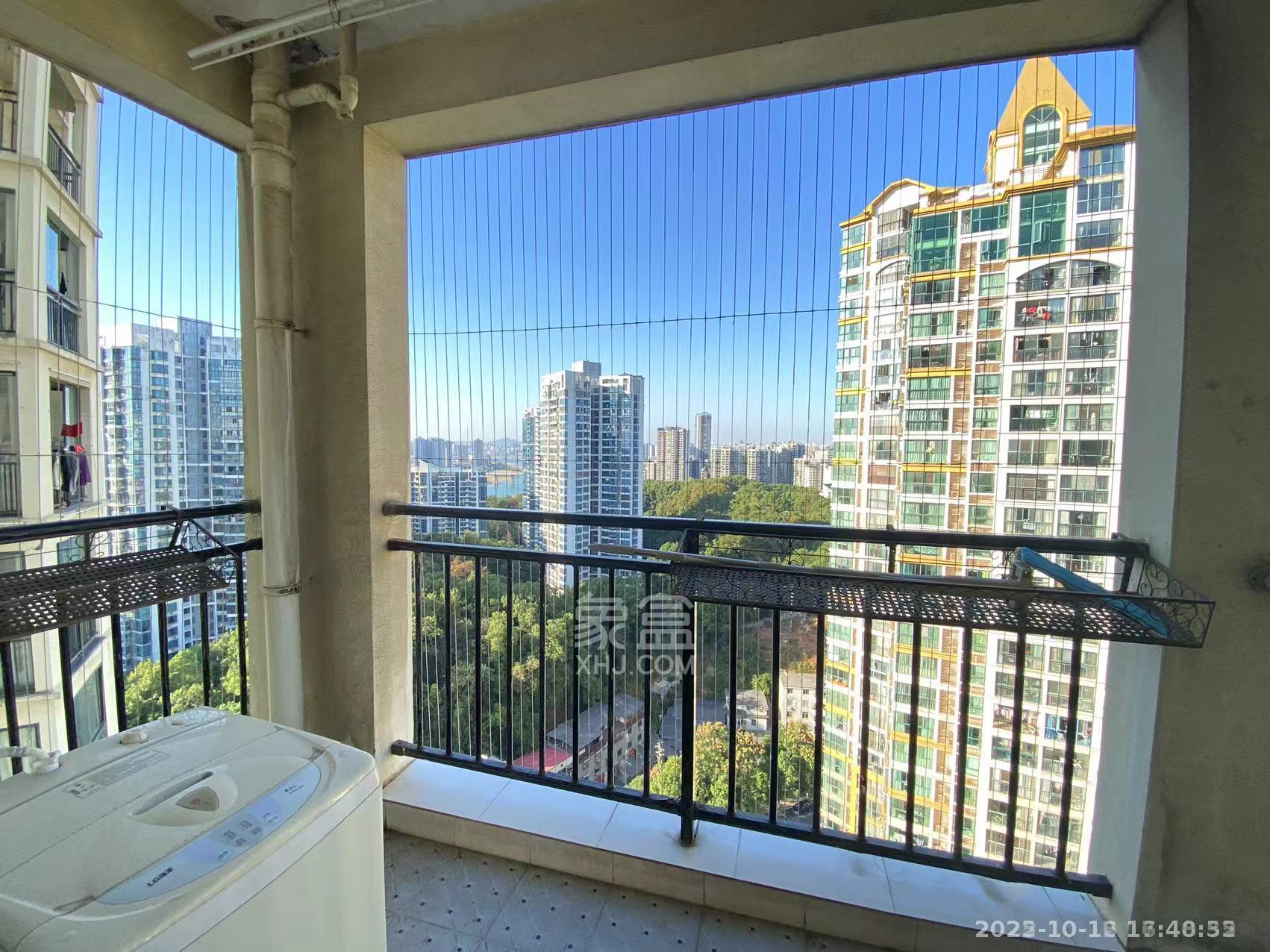 经世皇城 3室2厅2卫 2000.0元/月 经世皇城 3室2厅2卫 2000.0元/月室内图