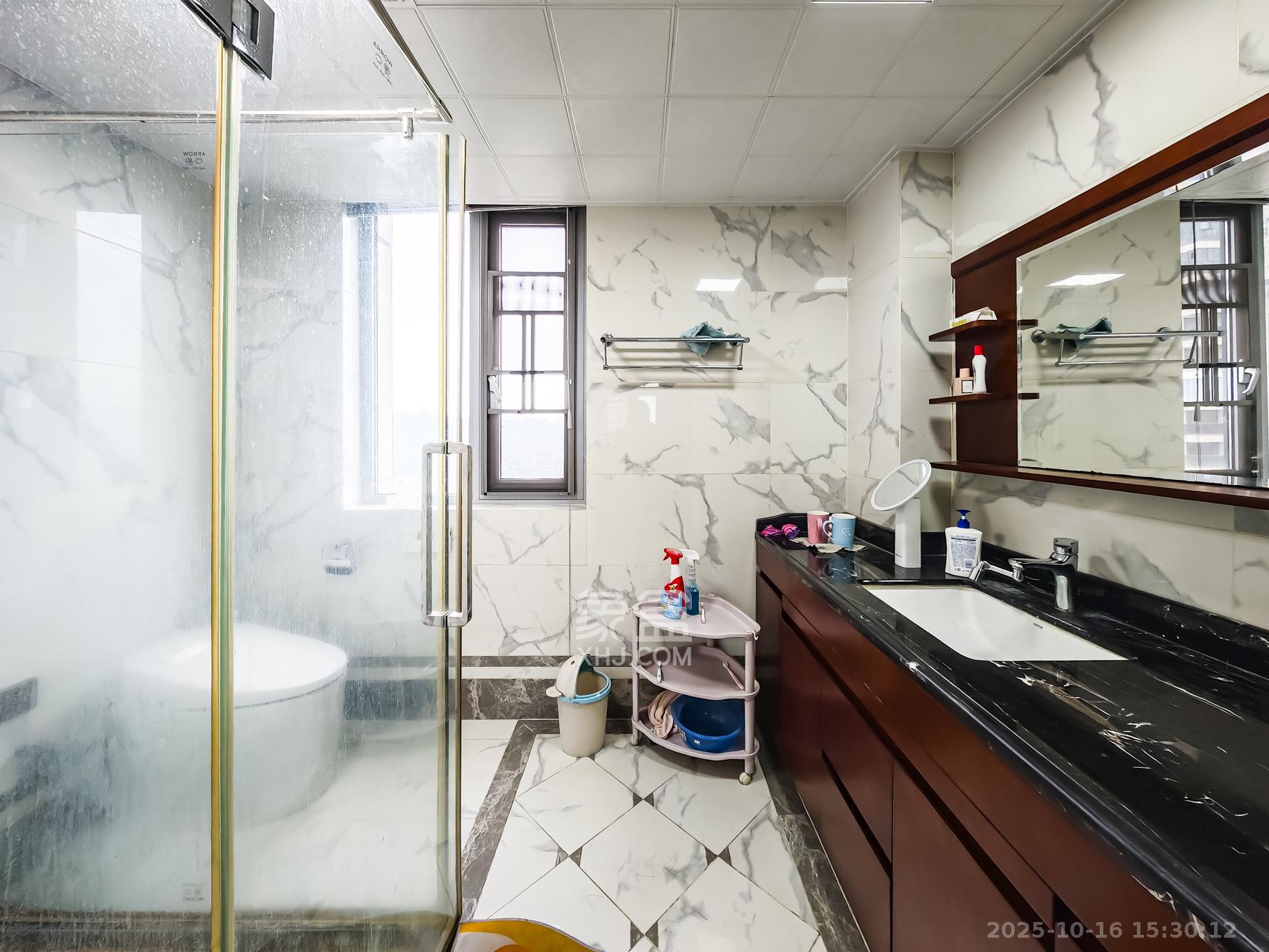 湘江壹号一二三期（创远湘江壹号）  1室0厅0卫    288.0万卫生间