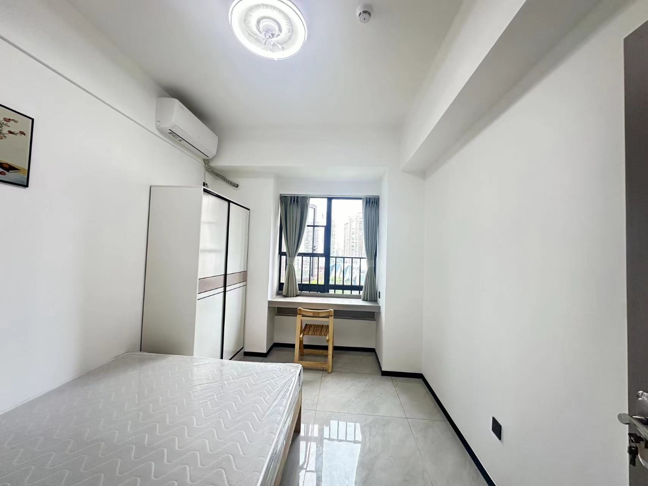 华润中心 2室1厅1卫 3000.0元/月 华润中心 2室1厅1卫 3000.0元/月室内图