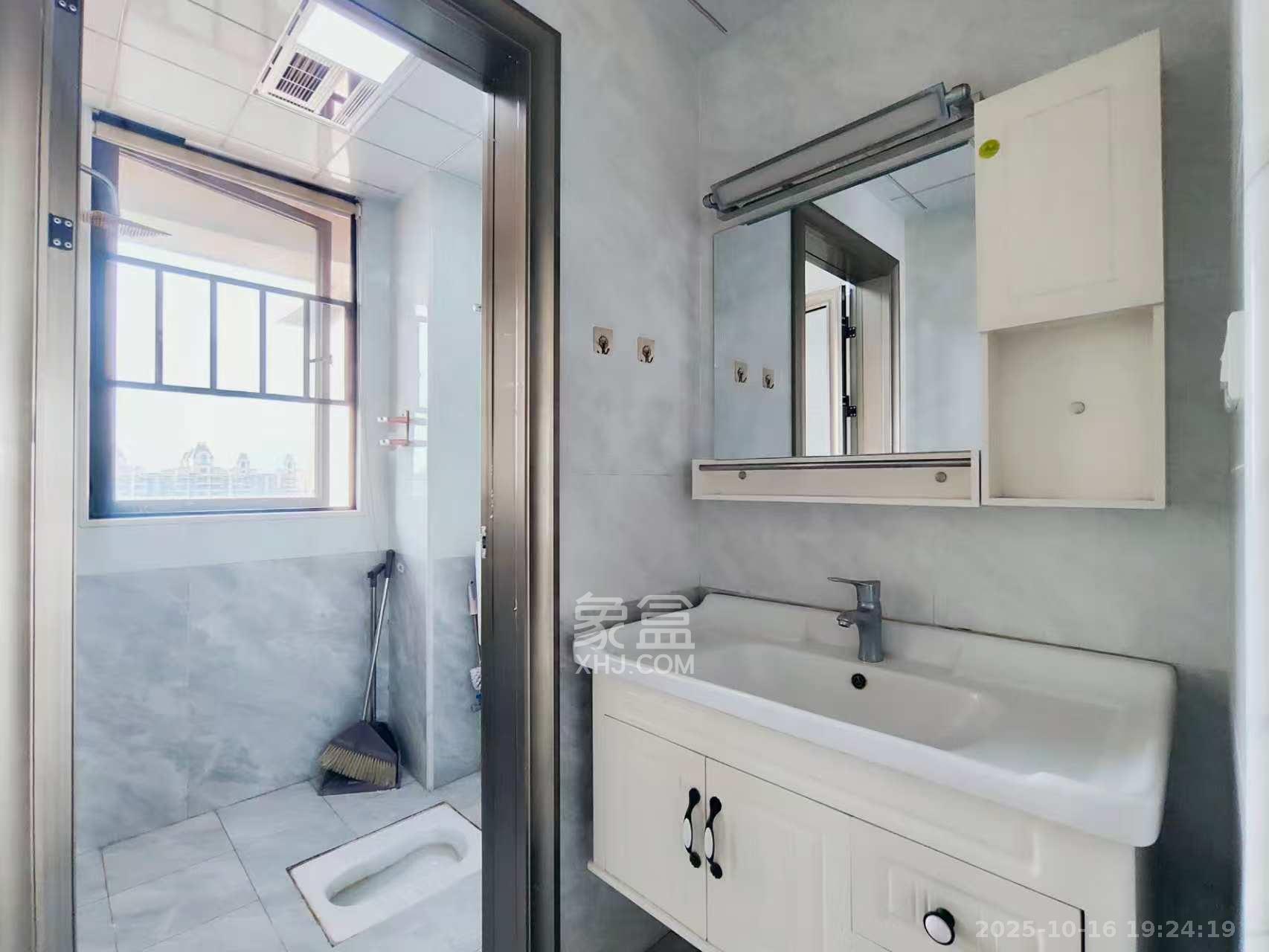 润和之悦(金泽园) 3室2厅2卫 2000.0元/月 润和之悦(金泽园) 3室2厅2卫 2000.0元/月室内图