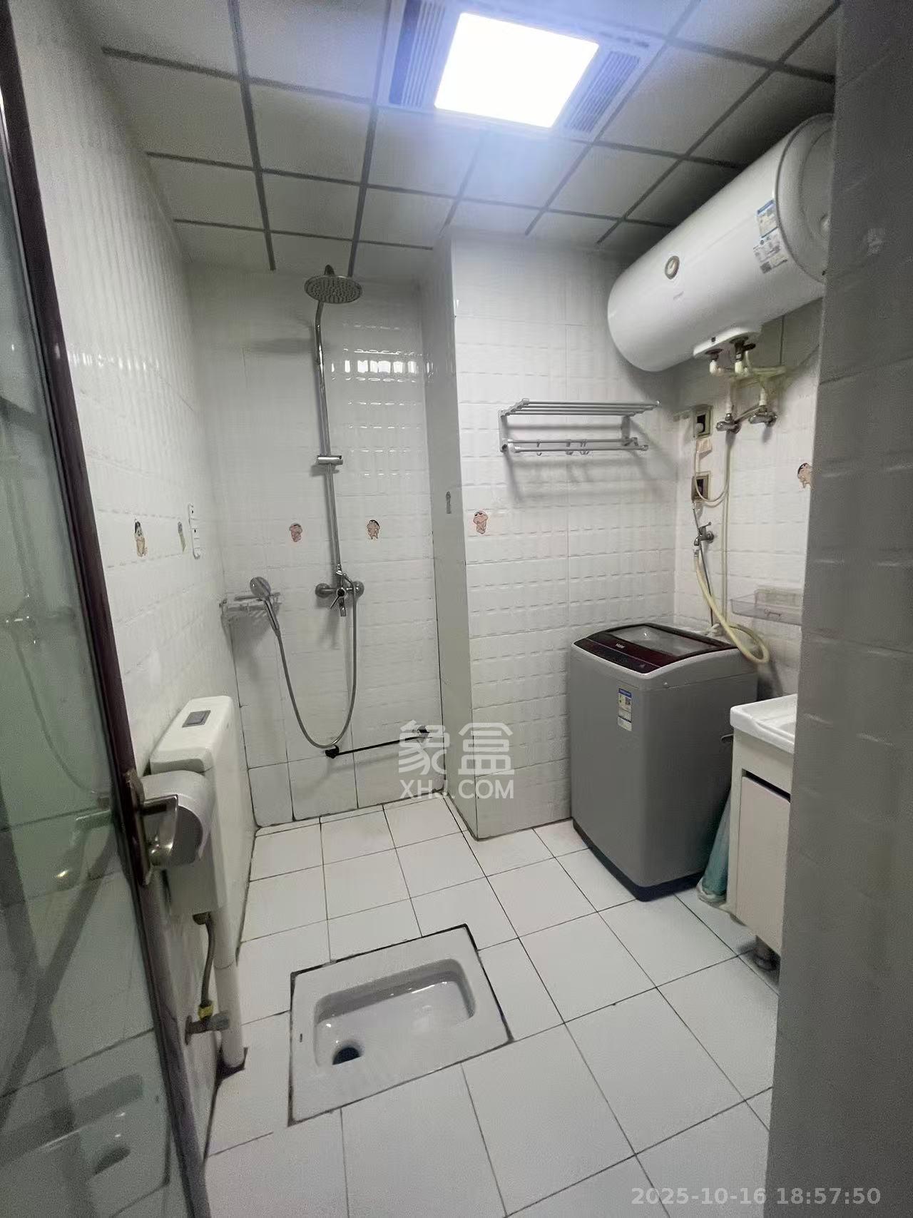 众东国际 1室1厅1卫 2000.0元/月 众东国际 1室1厅1卫 2000.0元/月室内图