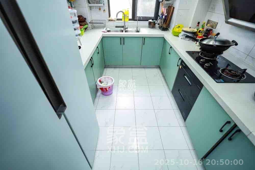 奥克斯缔壹城  3室2厅2卫    2900.0元/月室内图