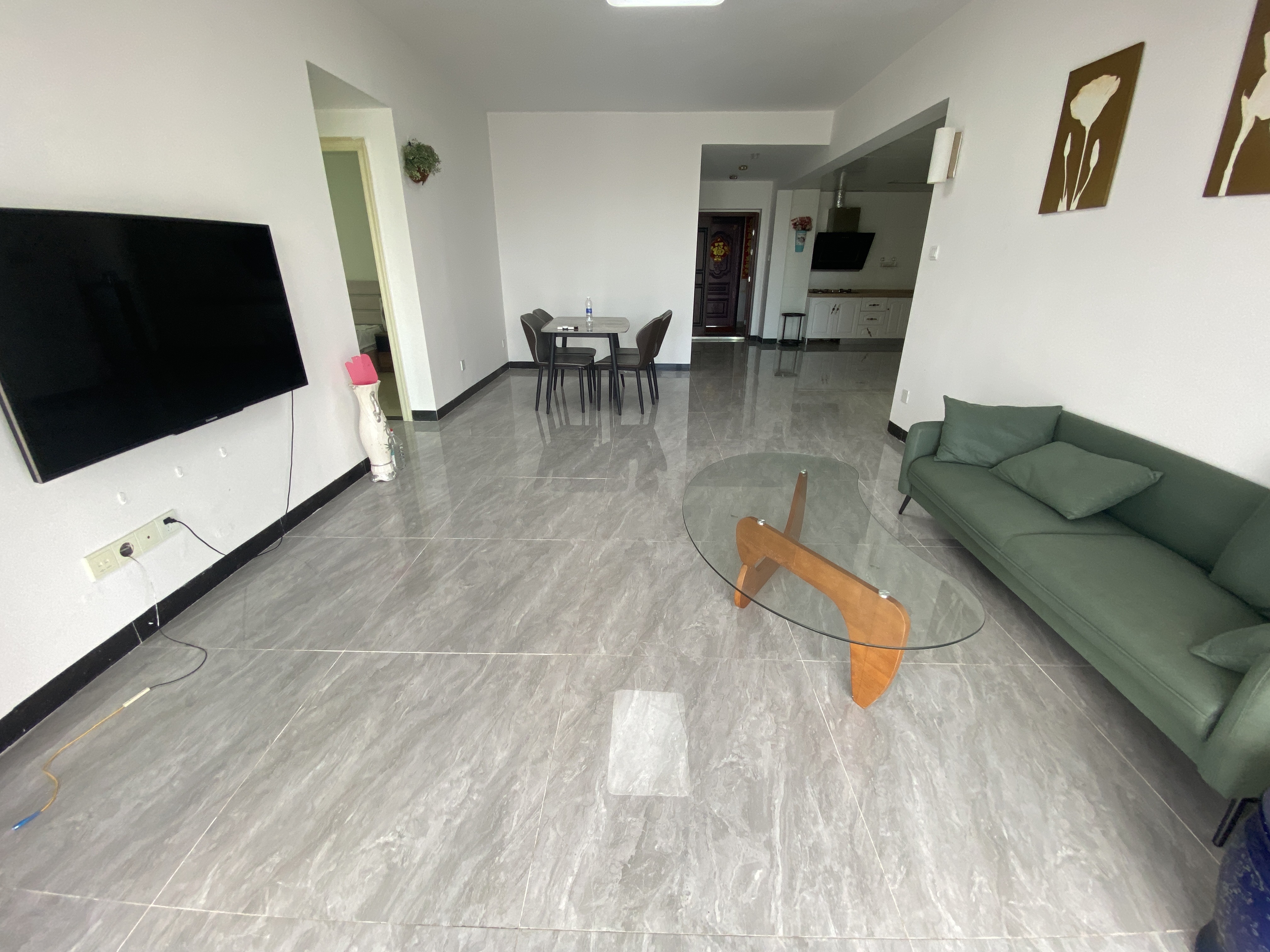 德盛华庭 3室1厅1卫 2500.0元/月 德盛华庭 3室1厅1卫 2500.0元/月户型图