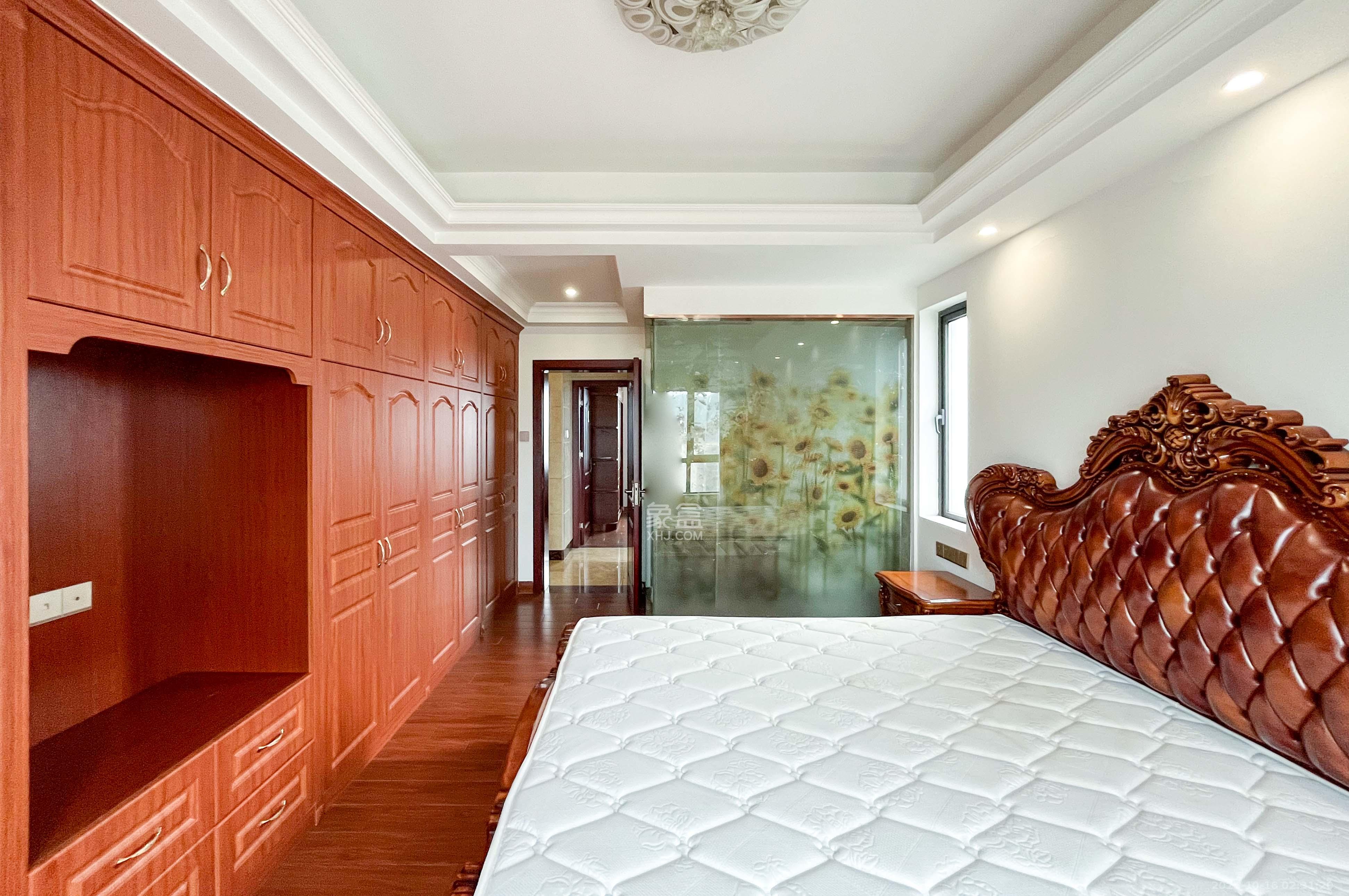 中海梅溪湖壹号 3室2厅2卫 165.0万 中海梅溪湖壹号 3室2厅2卫 165.0万其他