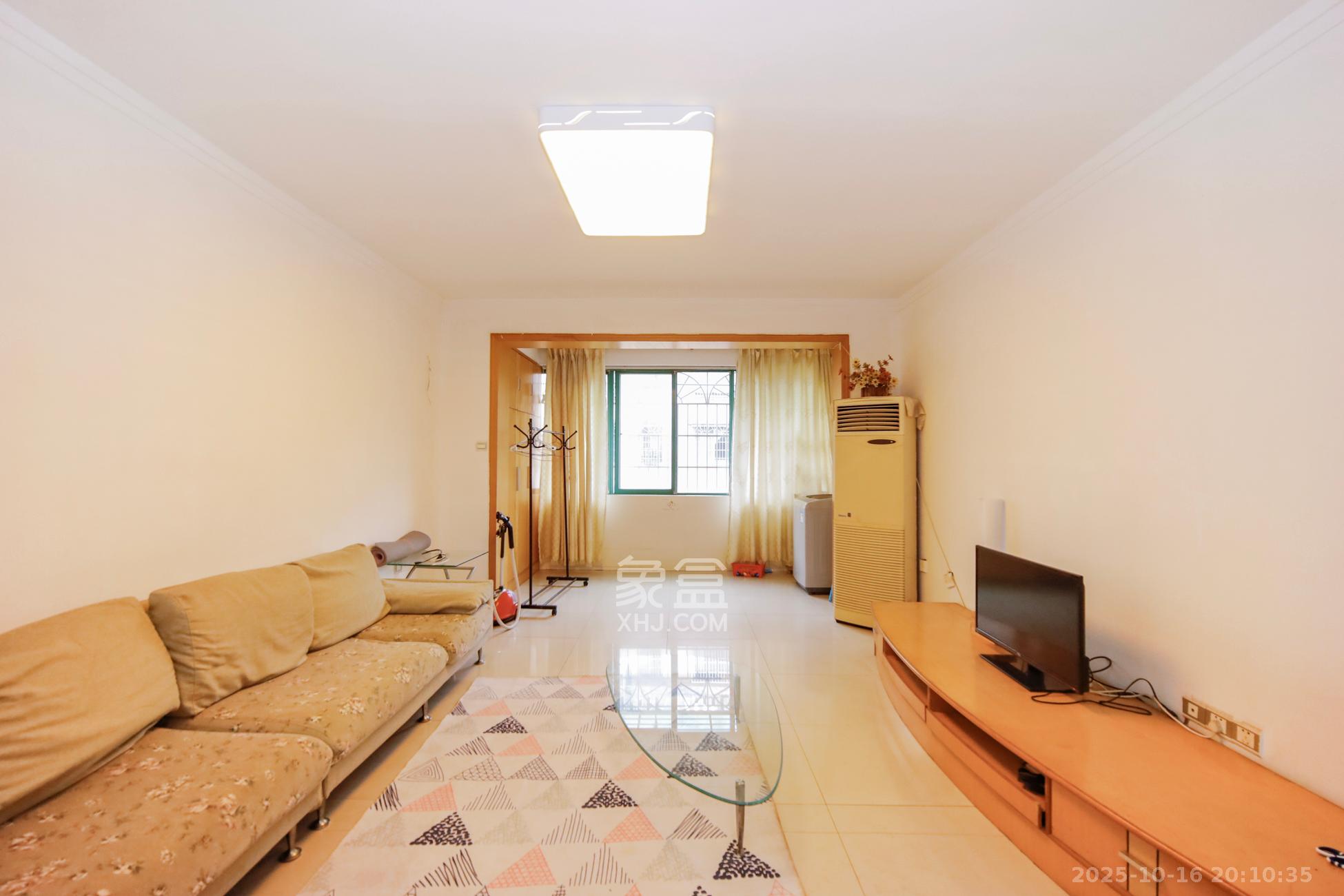 三湘小区  2室2厅1卫    46.0万