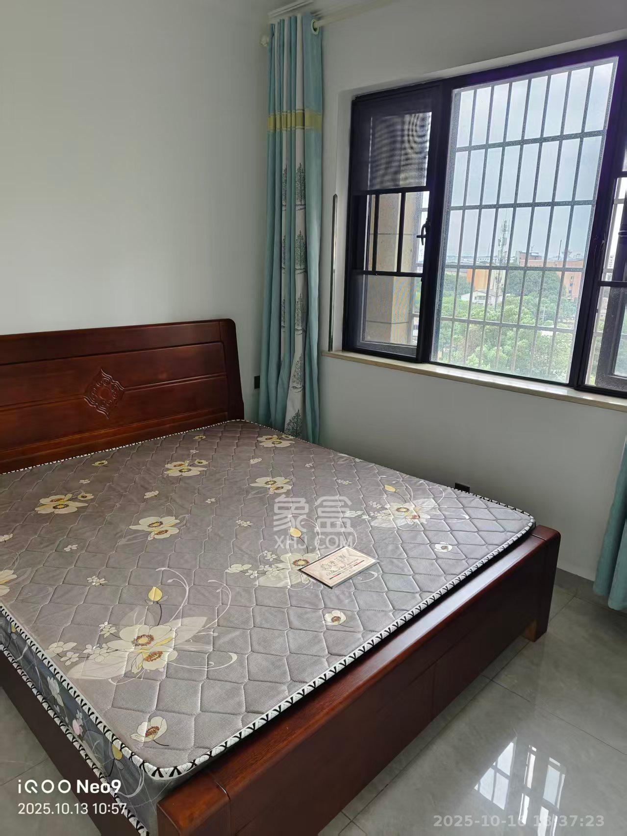 豪庭（江城豪庭）  3室2厅1卫    2100.0元/月室内图