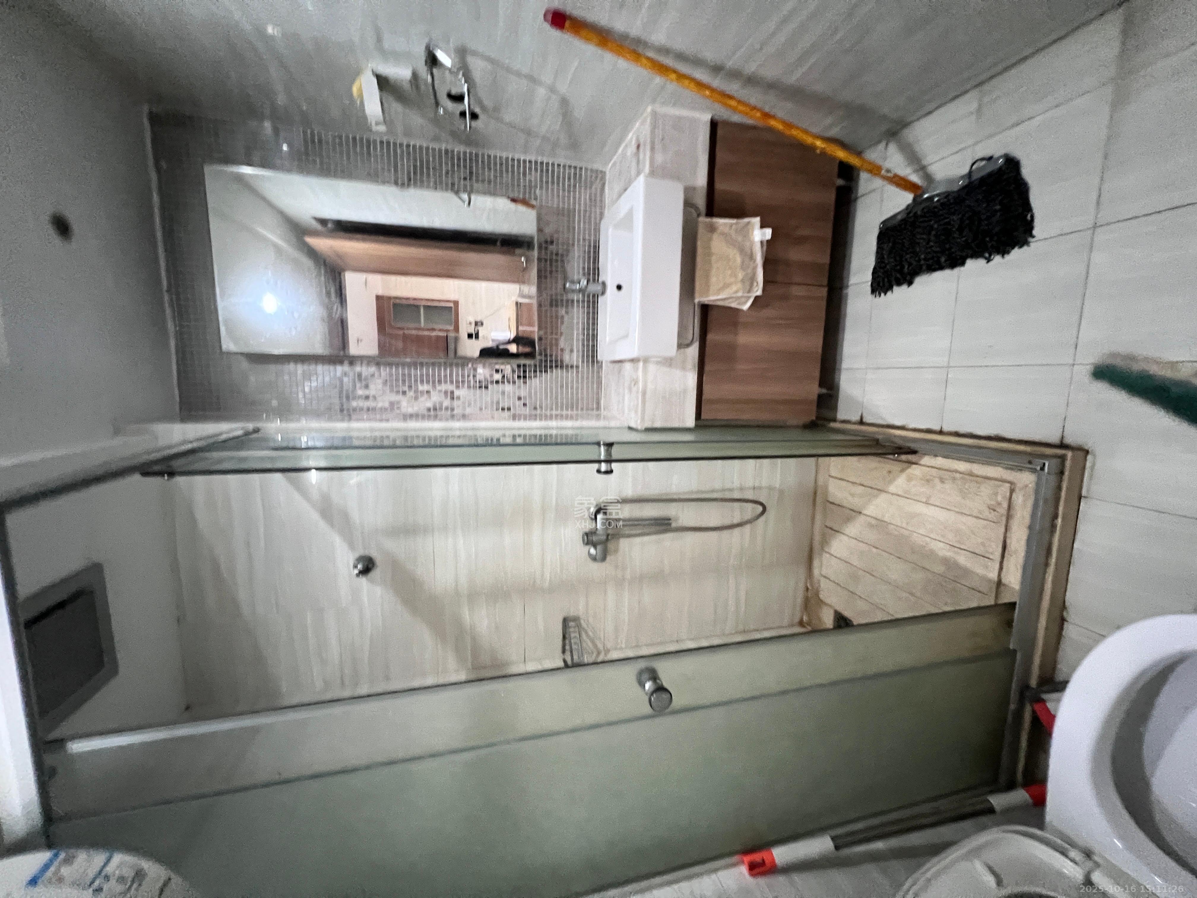 恒大国际广场  1室1厅1卫    1300.0元/月室内图