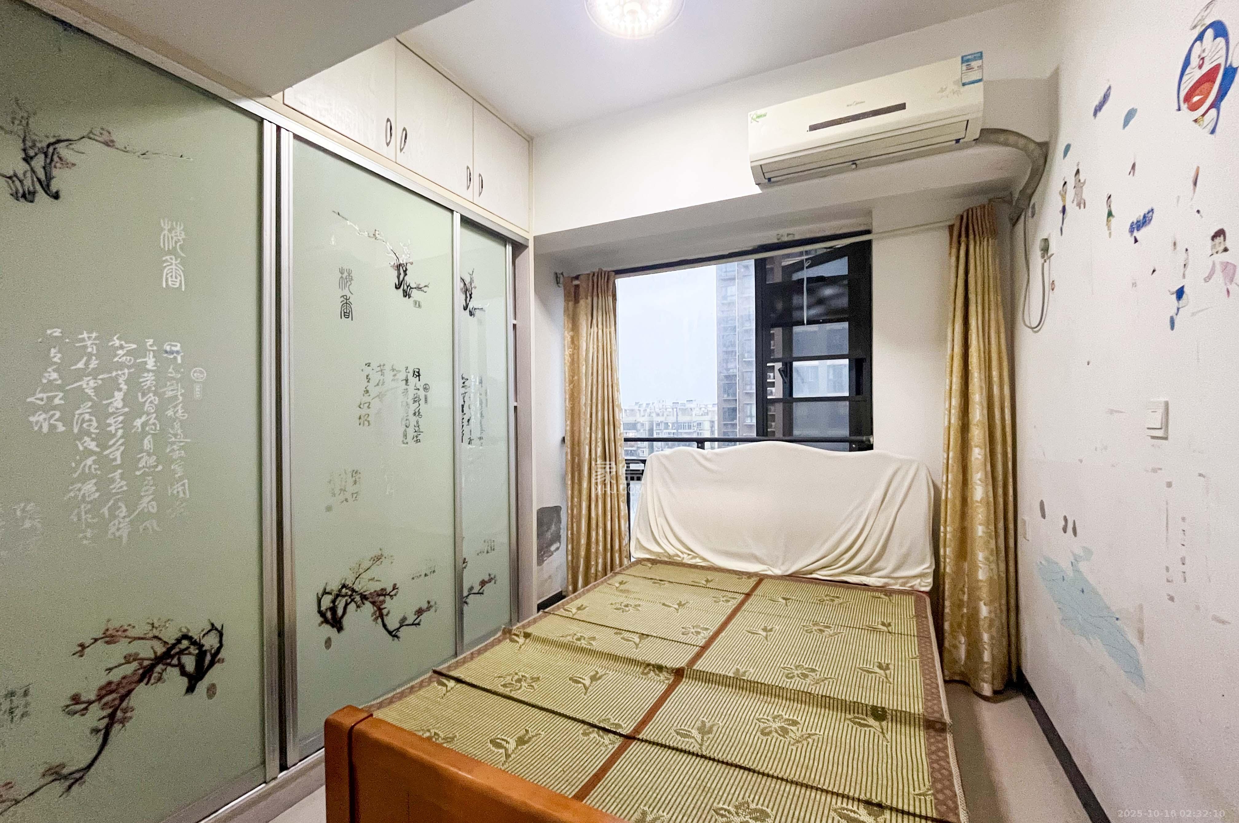 地华梅溪湖畔  2室1厅1卫    37.8万其他