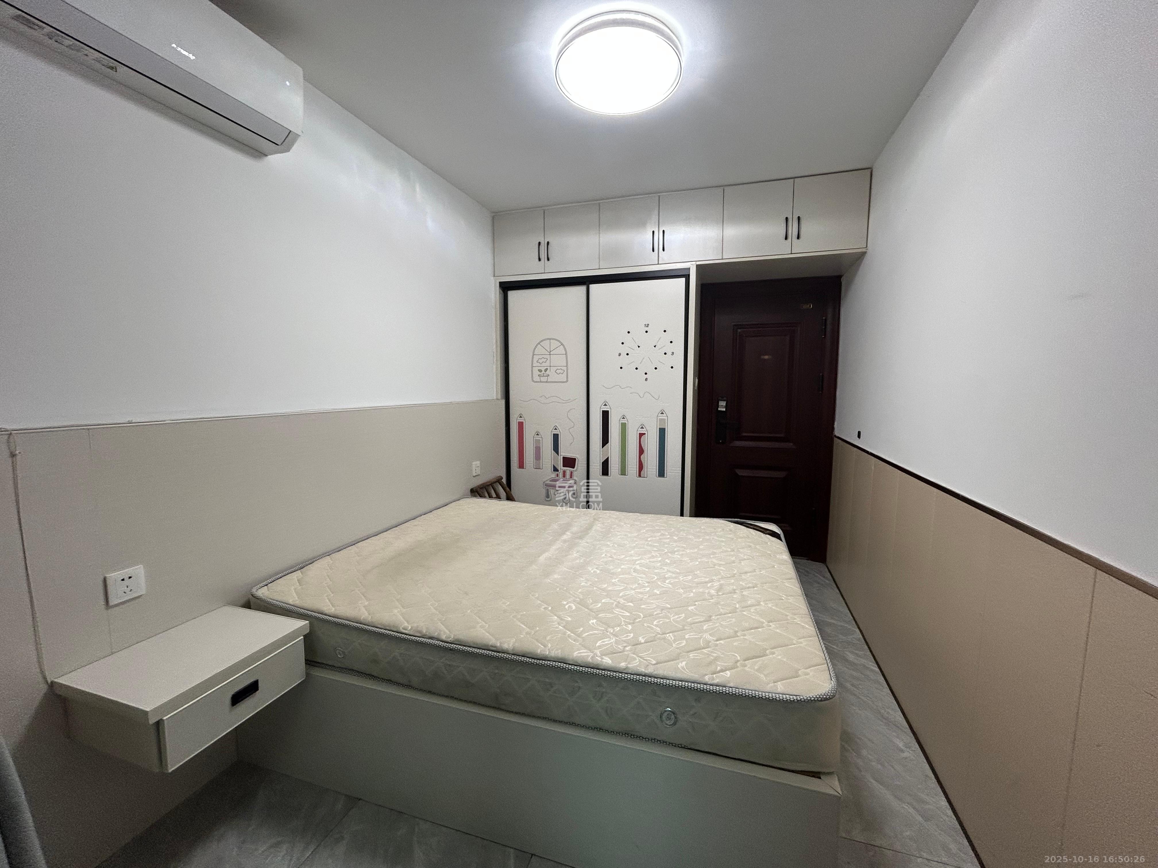 府后路小区  1室1厅1卫    1500.0元/月 府后路小区  1室1厅1卫    1500.0元/月