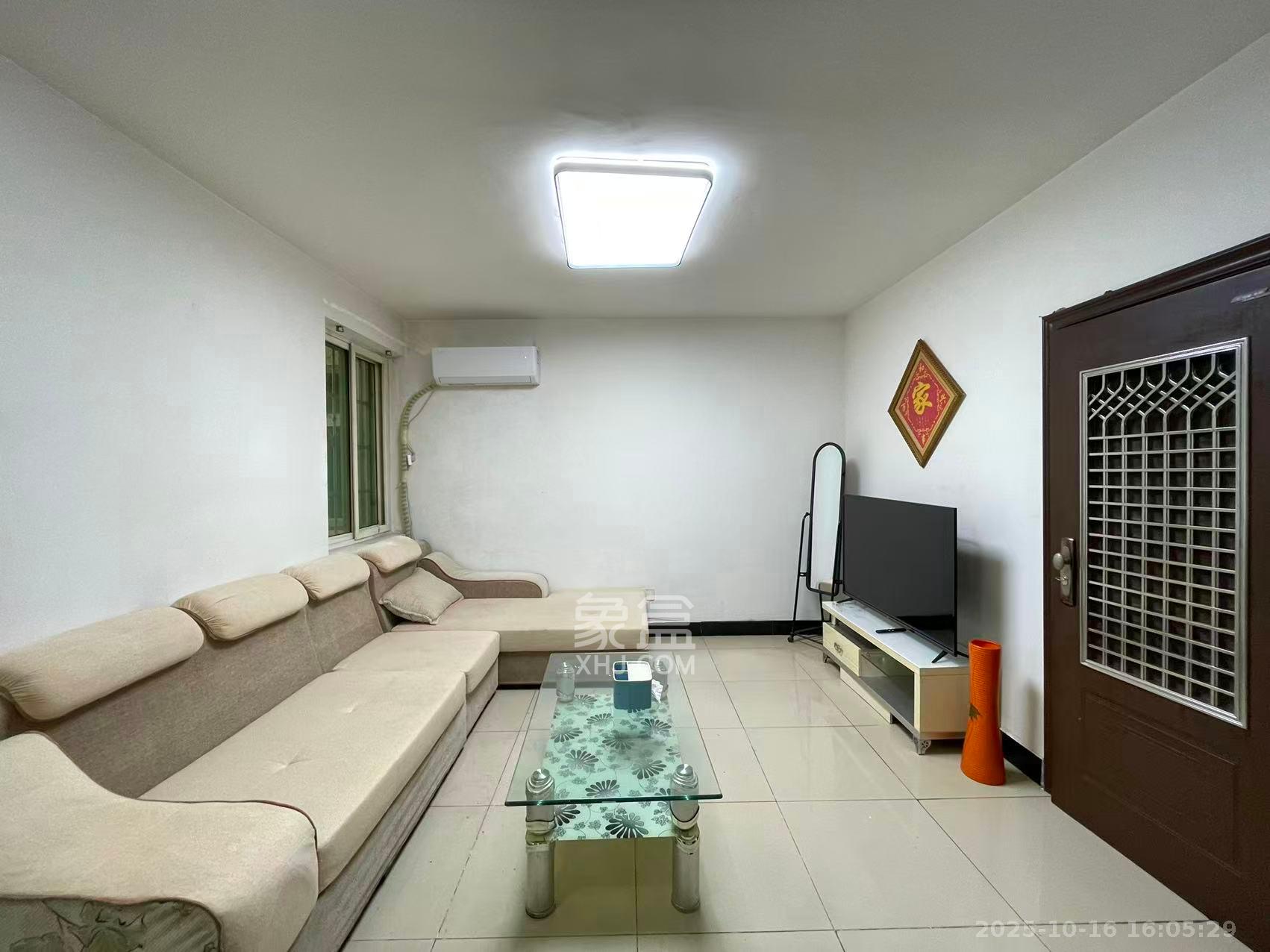 江南公寓  2室2厅1卫    1600.0元/月