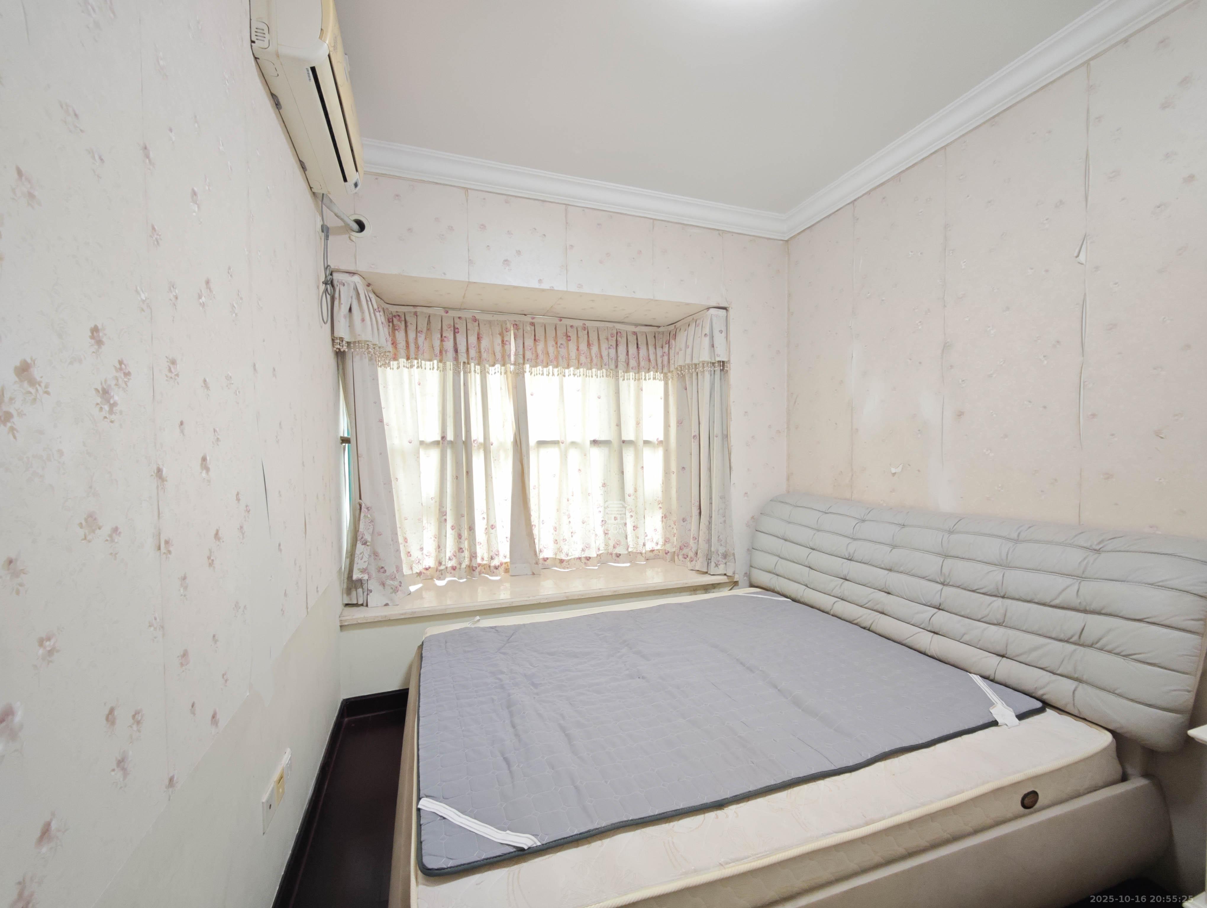 恒大城  3室2厅1卫    64.5万卧室