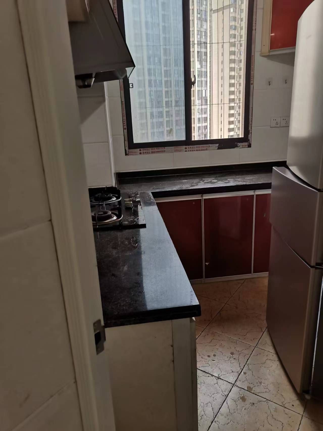 天酬尚都 1室1厅1卫 30.0万 天酬尚都 1室1厅1卫 30.0万客厅