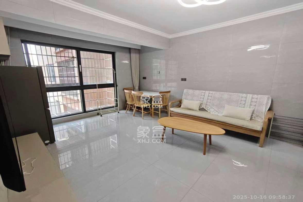 唐桂家园  1室0厅0卫    1800.0元/月 唐桂家园  1室0厅0卫    1800.0元/月室内图