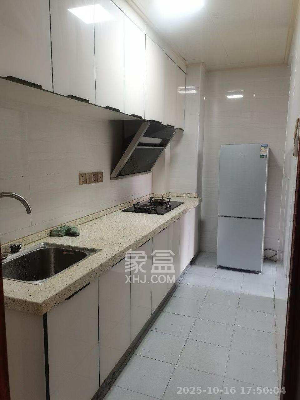 惟盛园 2室2厅1卫 2500.0元/月 惟盛园 2室2厅1卫 2500.0元/月室内图