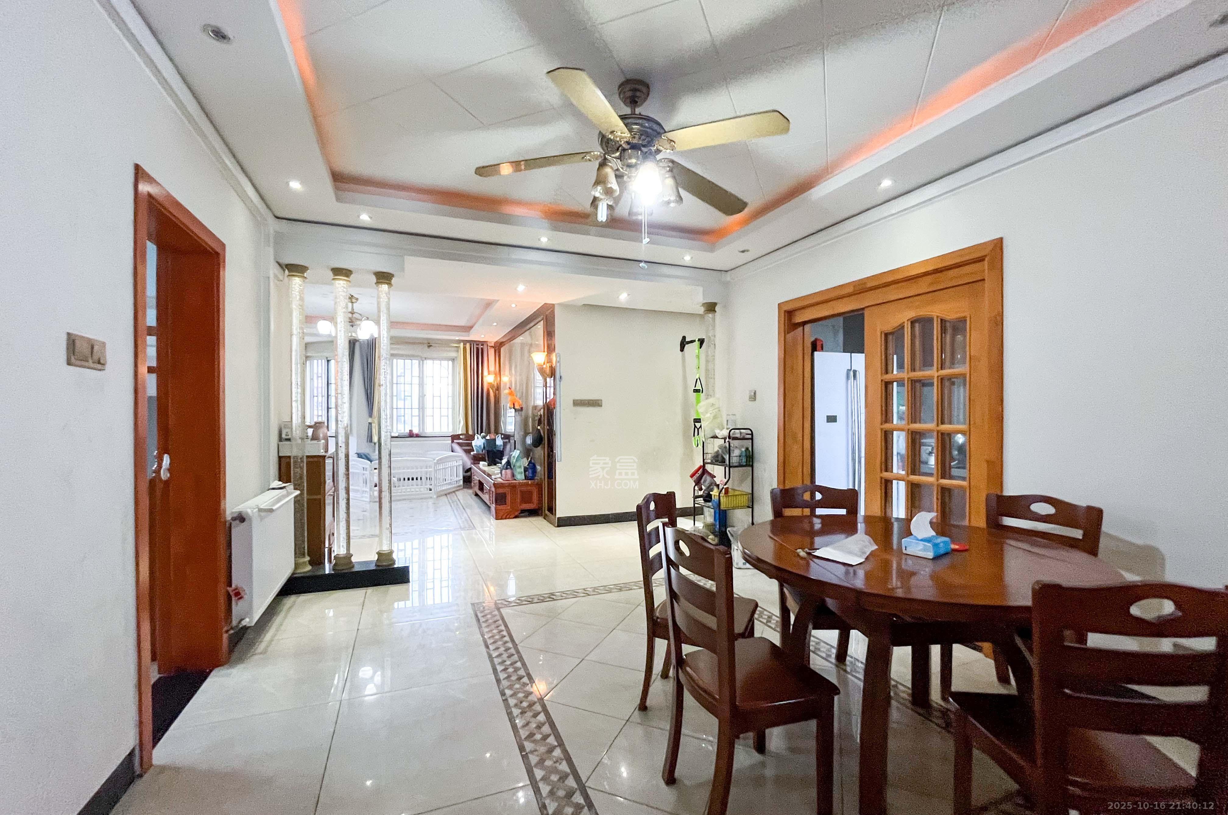 沁园春御院  4室2厅2卫    208.0万其他