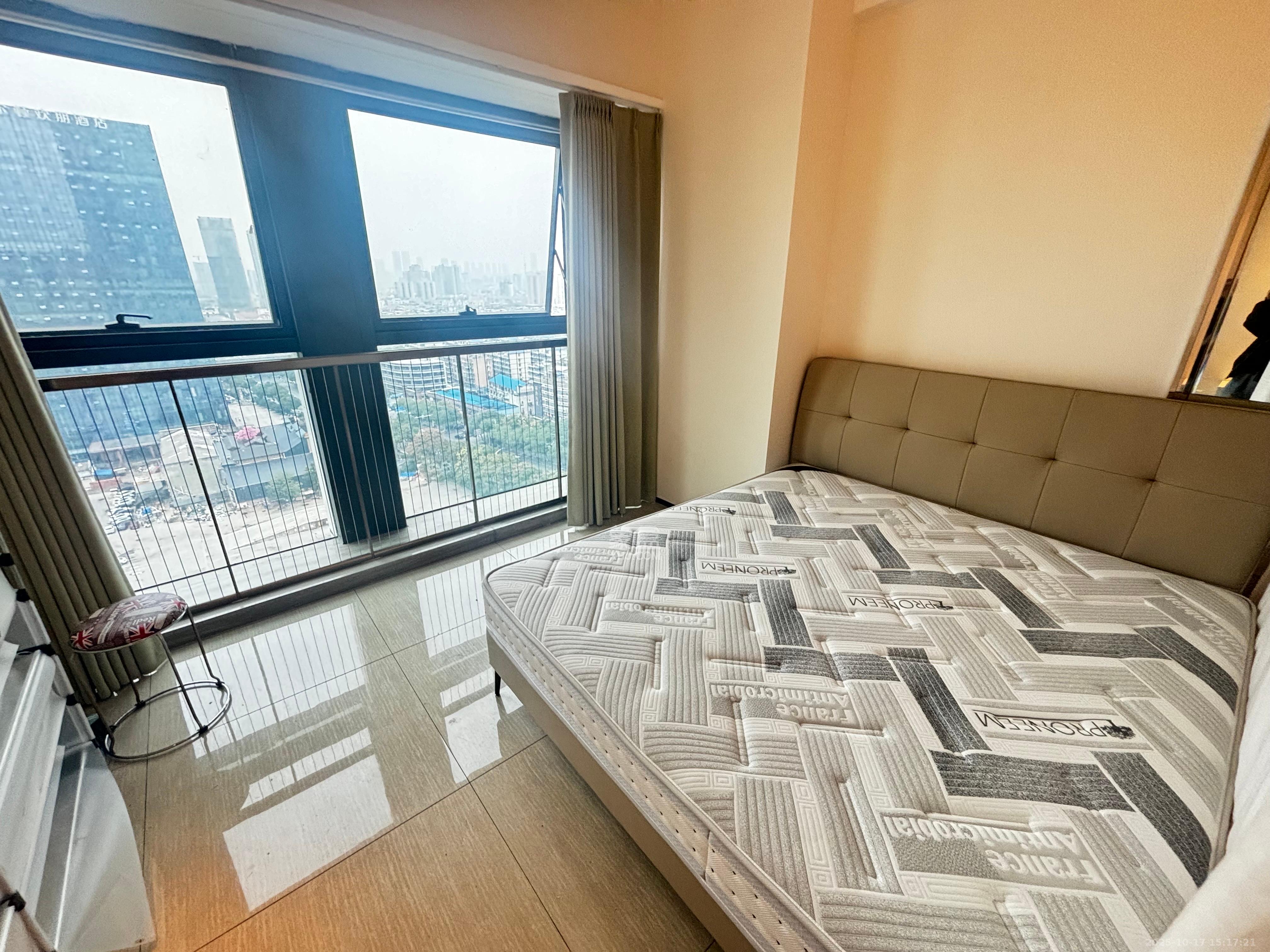 恒大珺悦府  1室1厅1卫    1700.0元/月室内图