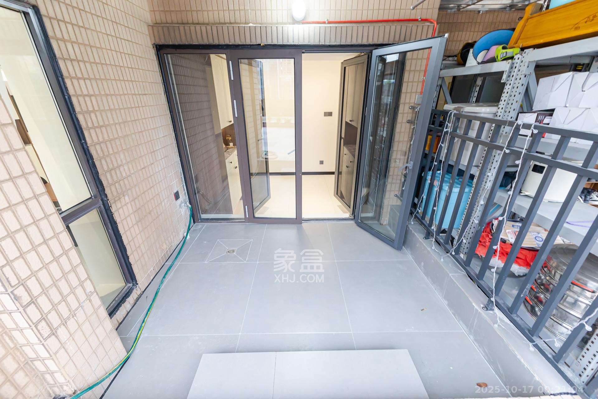 润和又一城  3室2厅2卫    126.8万阳台