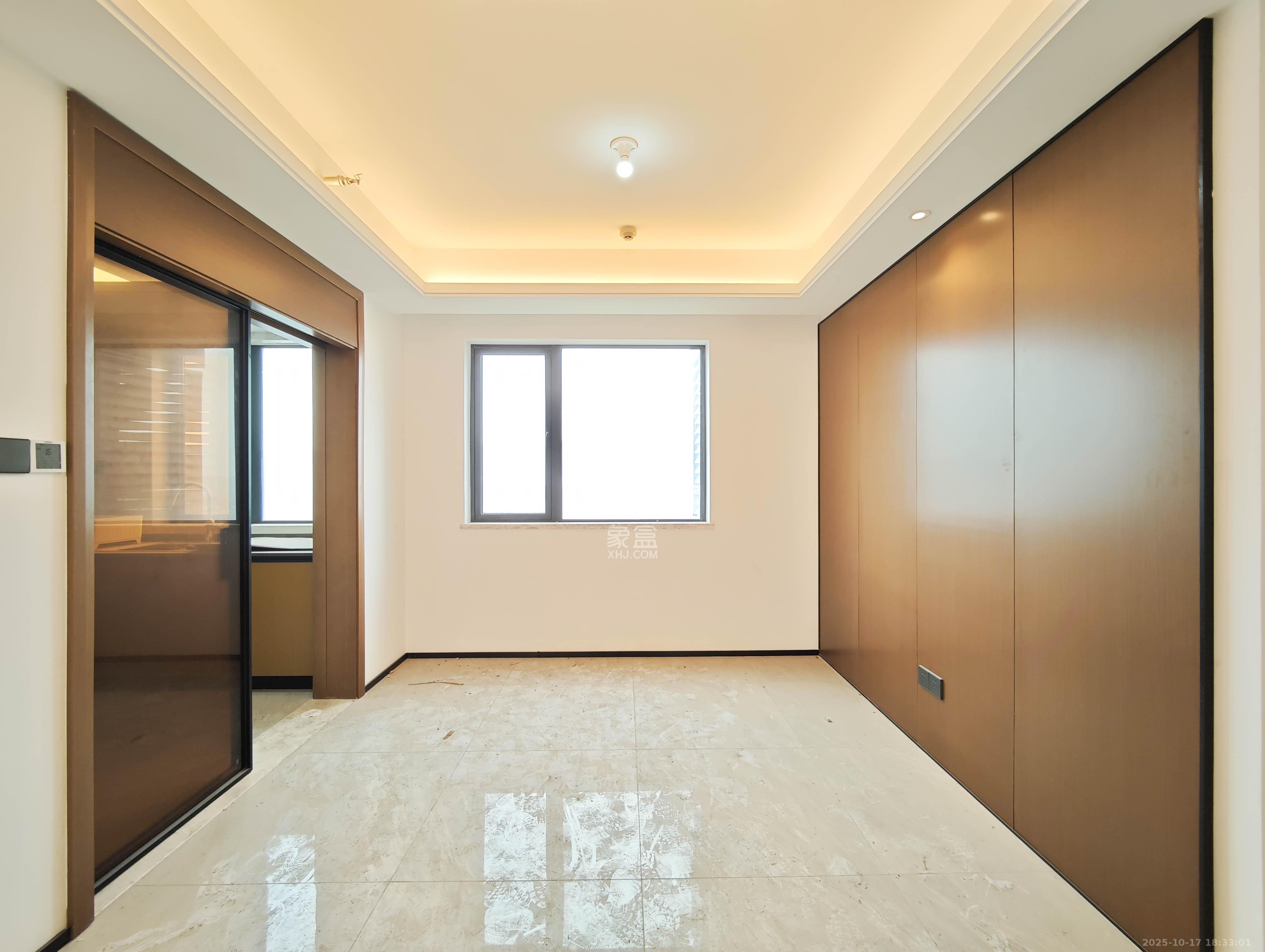 万科魅力之城天阔里  4室3厅2卫    138.0万其他