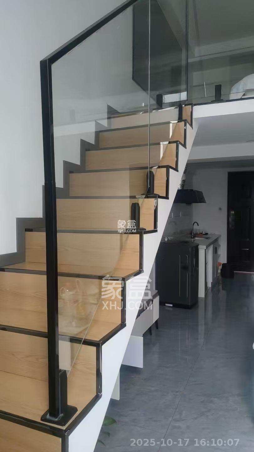 保利恒伟时光印象 1室1厅1卫 1600.0元/月 保利恒伟时光印象 1室1厅1卫 1600.0元/月室内图