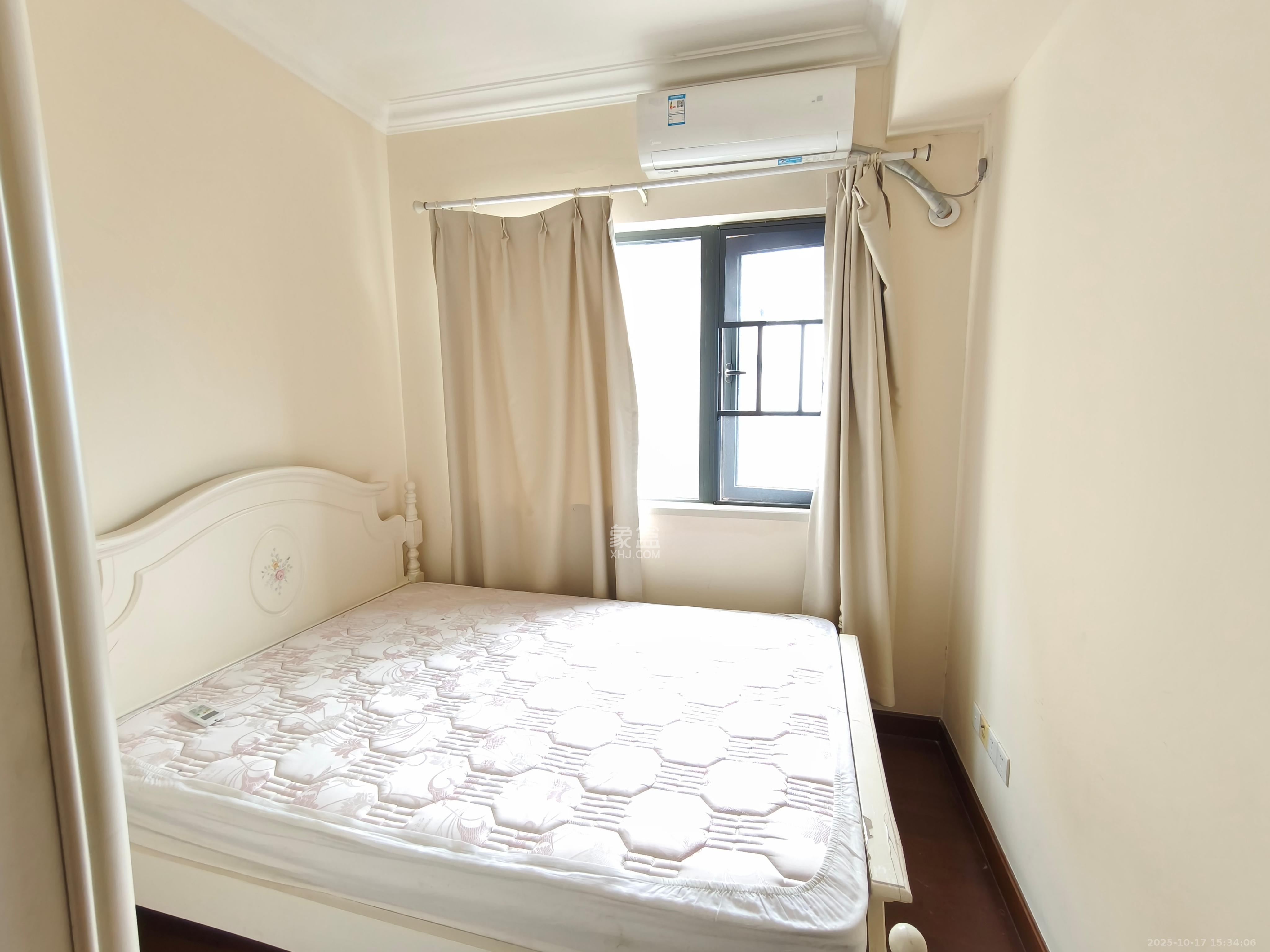 恒大御景半岛锦绣苑  3室2厅2卫    3300.0元/月 恒大御景半岛锦绣苑  3室2厅2卫    3300.0元/月室内图