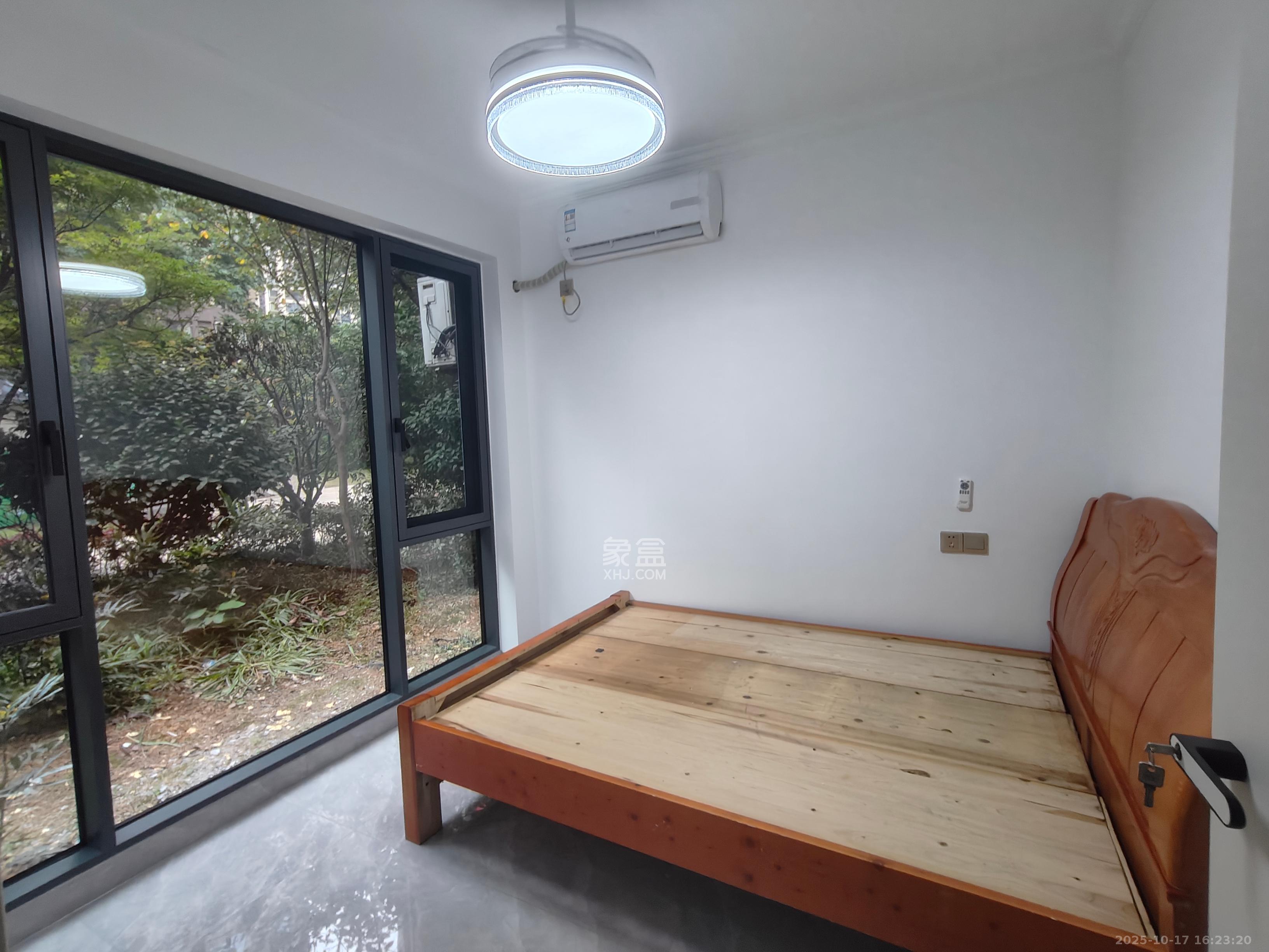 明发国际城 3室2厅2卫 2000.0元/月 明发国际城 3室2厅2卫 2000.0元/月室内图