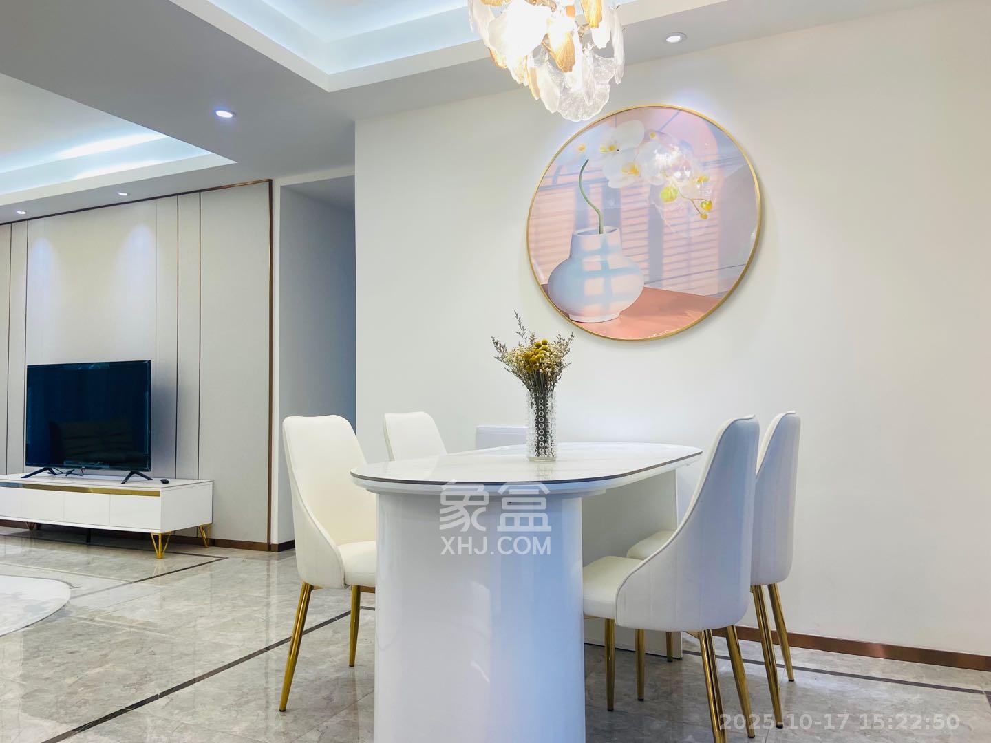 梅溪悦章  3室2厅2卫    4000.0元/月室内图