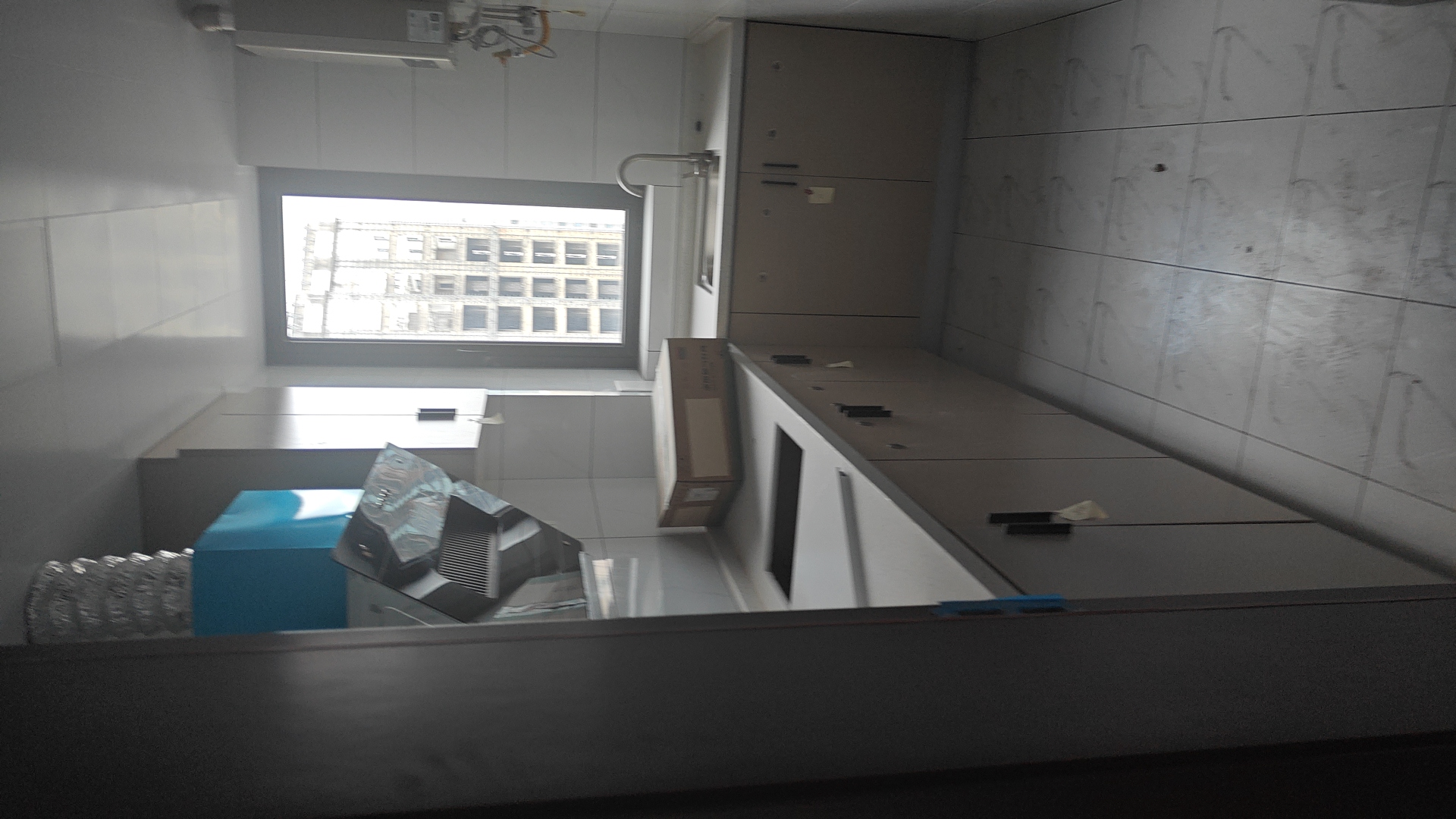 天街华府（海南新天地）  3室2厅1卫    3600.0元/月室内图