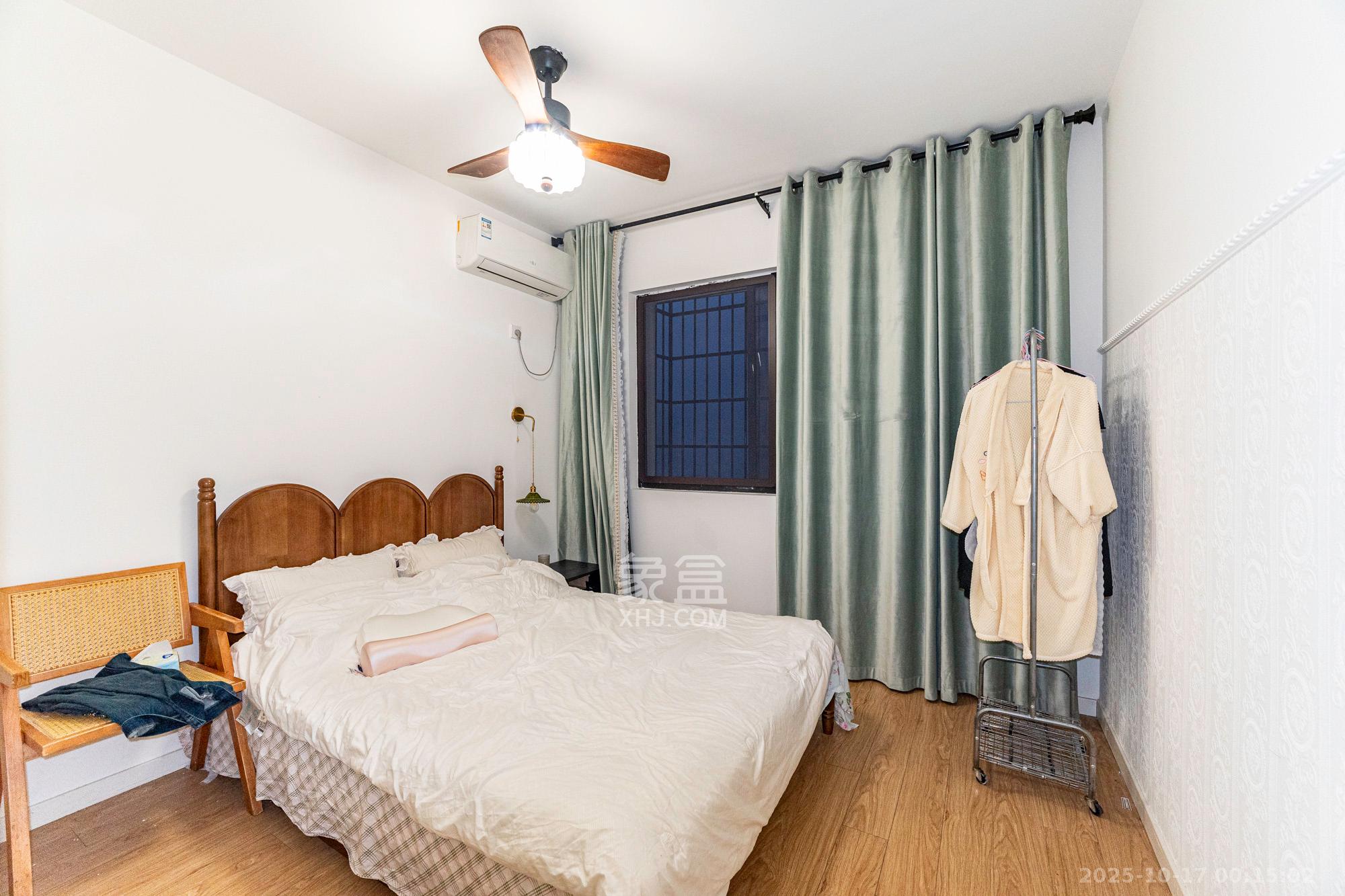 康桥长郡 4室2厅2卫 85.8万 康桥长郡 4室2厅2卫 85.8万卧室