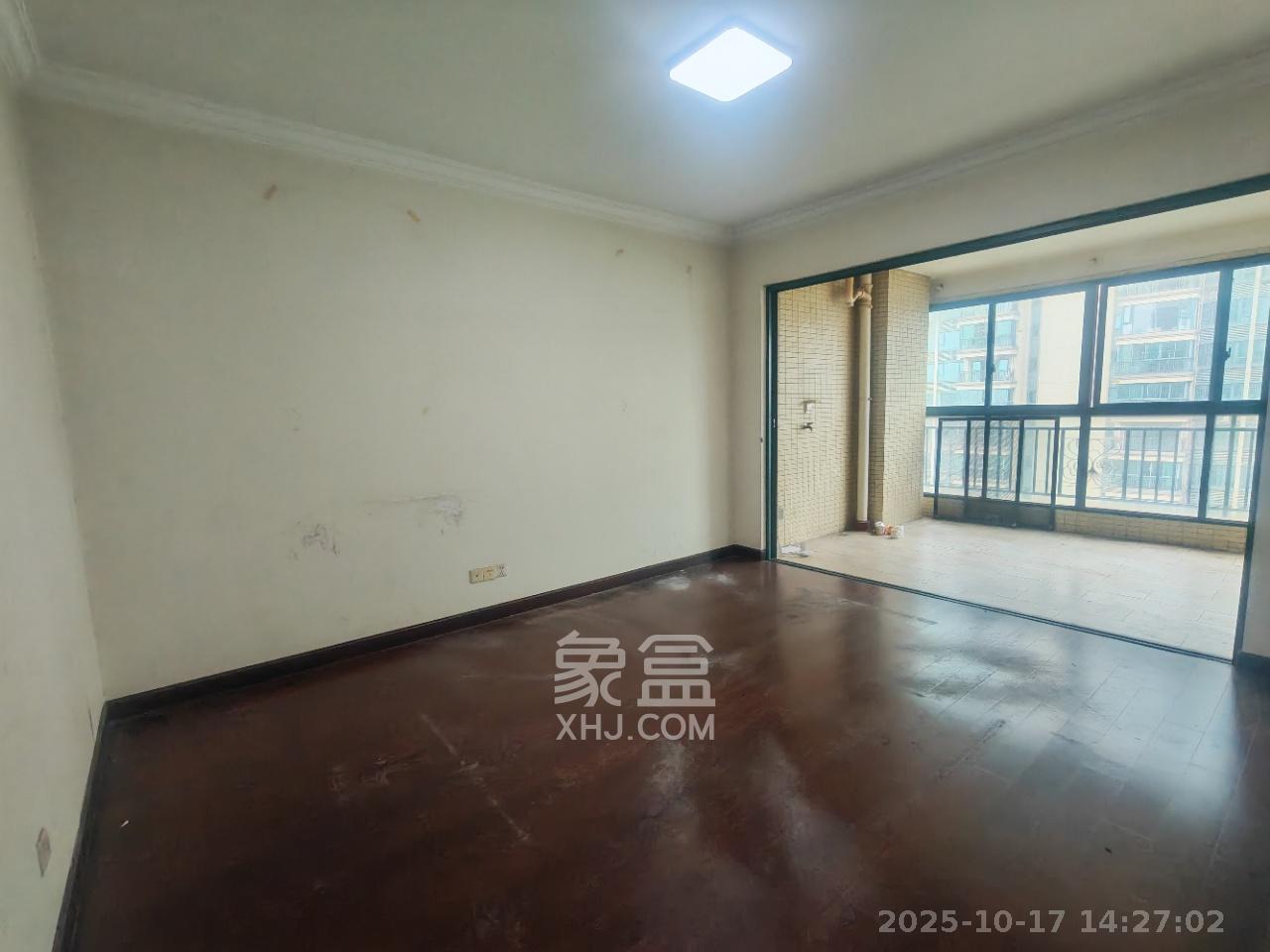 恒大绿洲  5室2厅3卫    6800.0元/月室内图