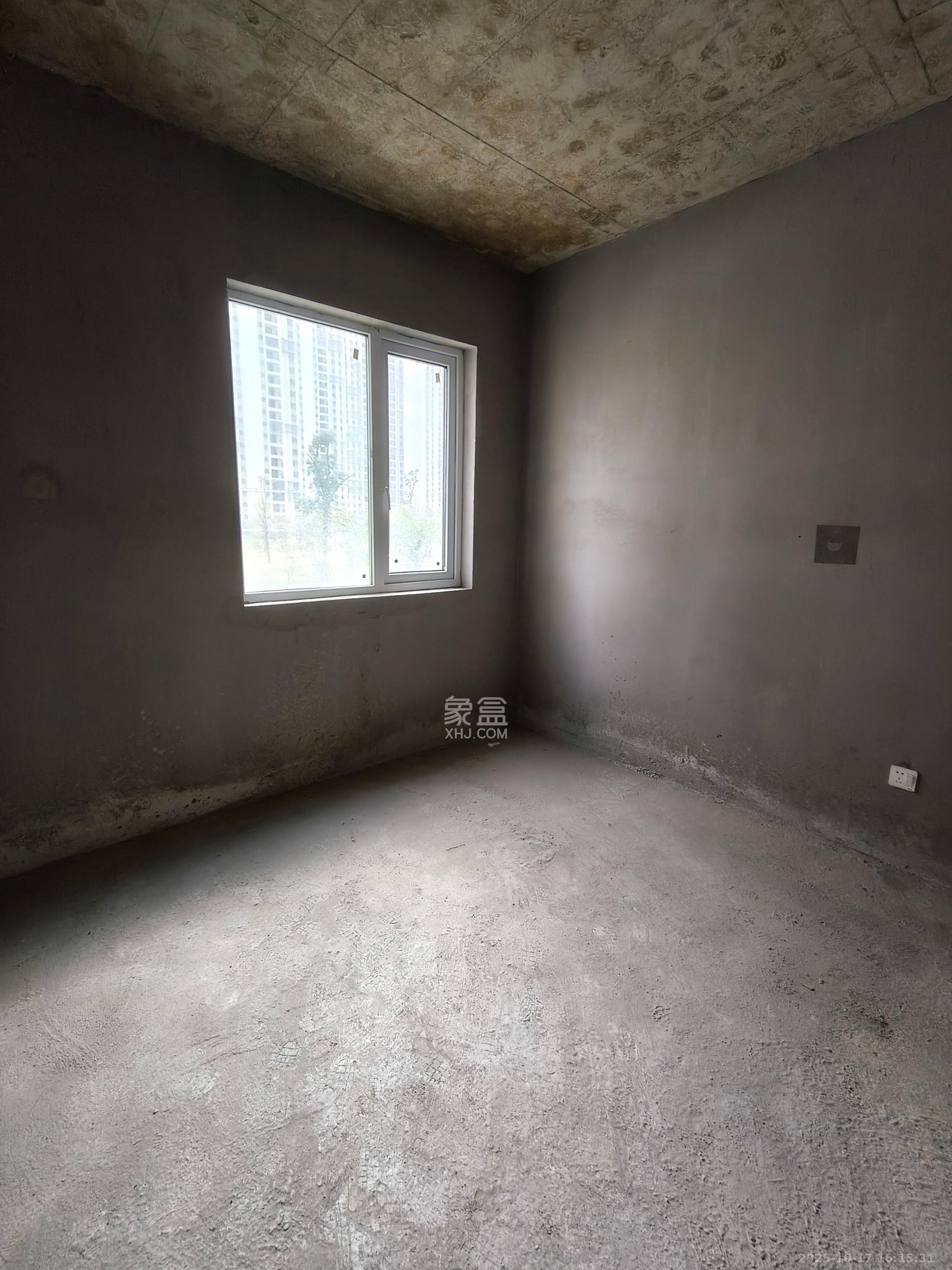 和景家园二期  2室2厅1卫    1400.0元/月室内图