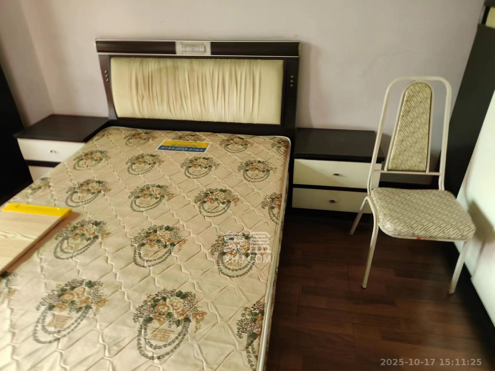 物资厅宿舍(五一大道) 2室1厅1卫 2000.0元/月 物资厅宿舍(五一大道) 2室1厅1卫 2000.0元/月室内图