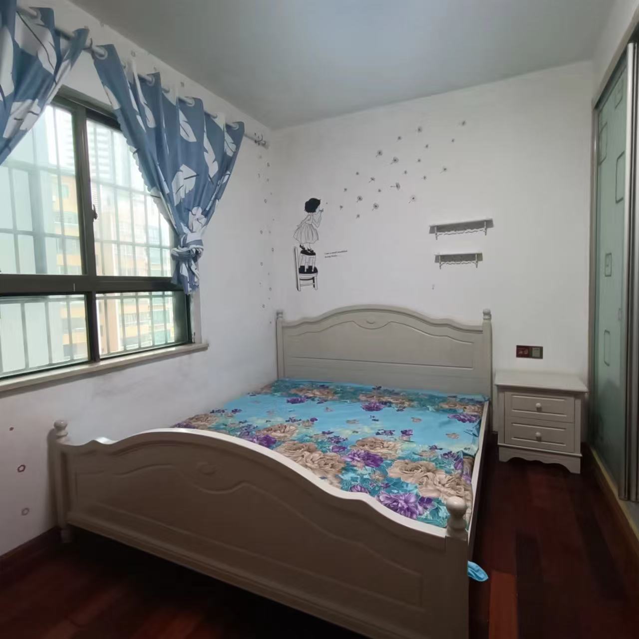 中天星城  3室2厅2卫    1500.0元/月室内图