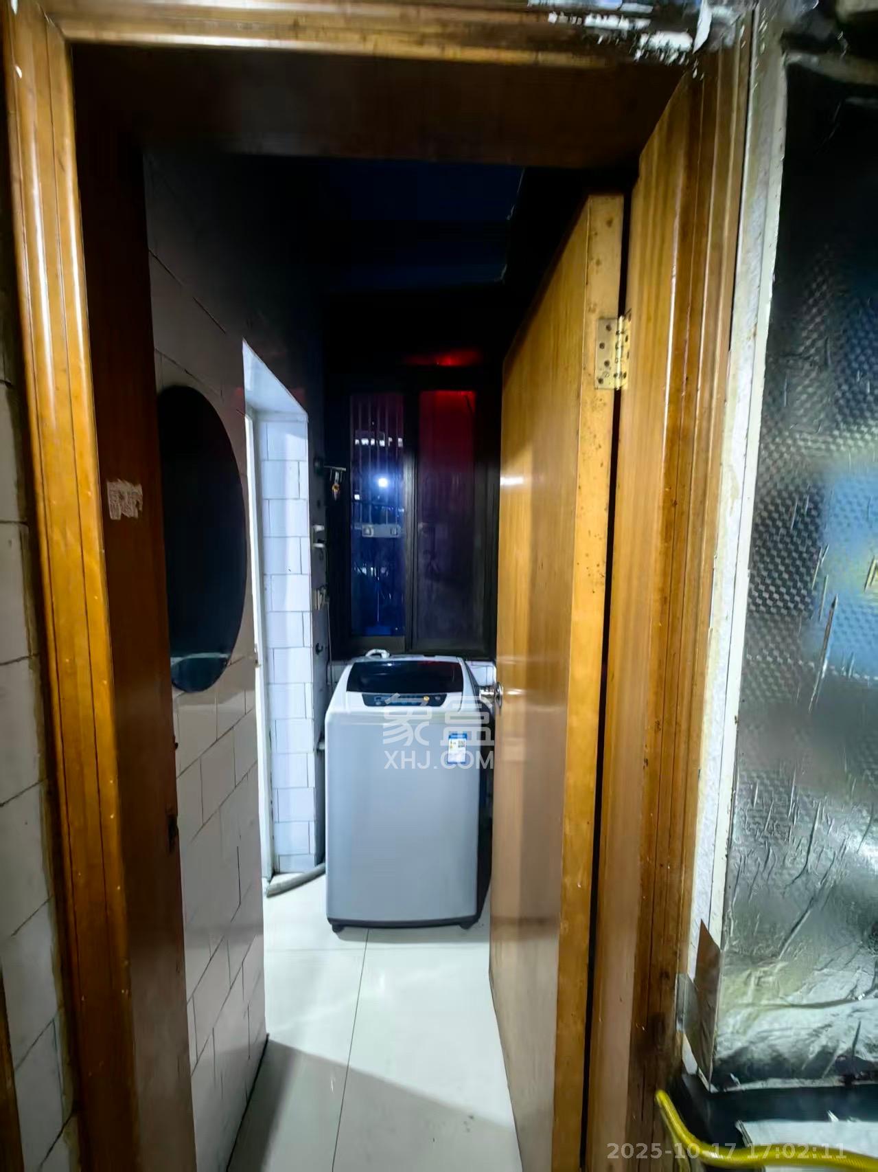 湘图大厦  3室1厅1卫    1700.0元/月室内图